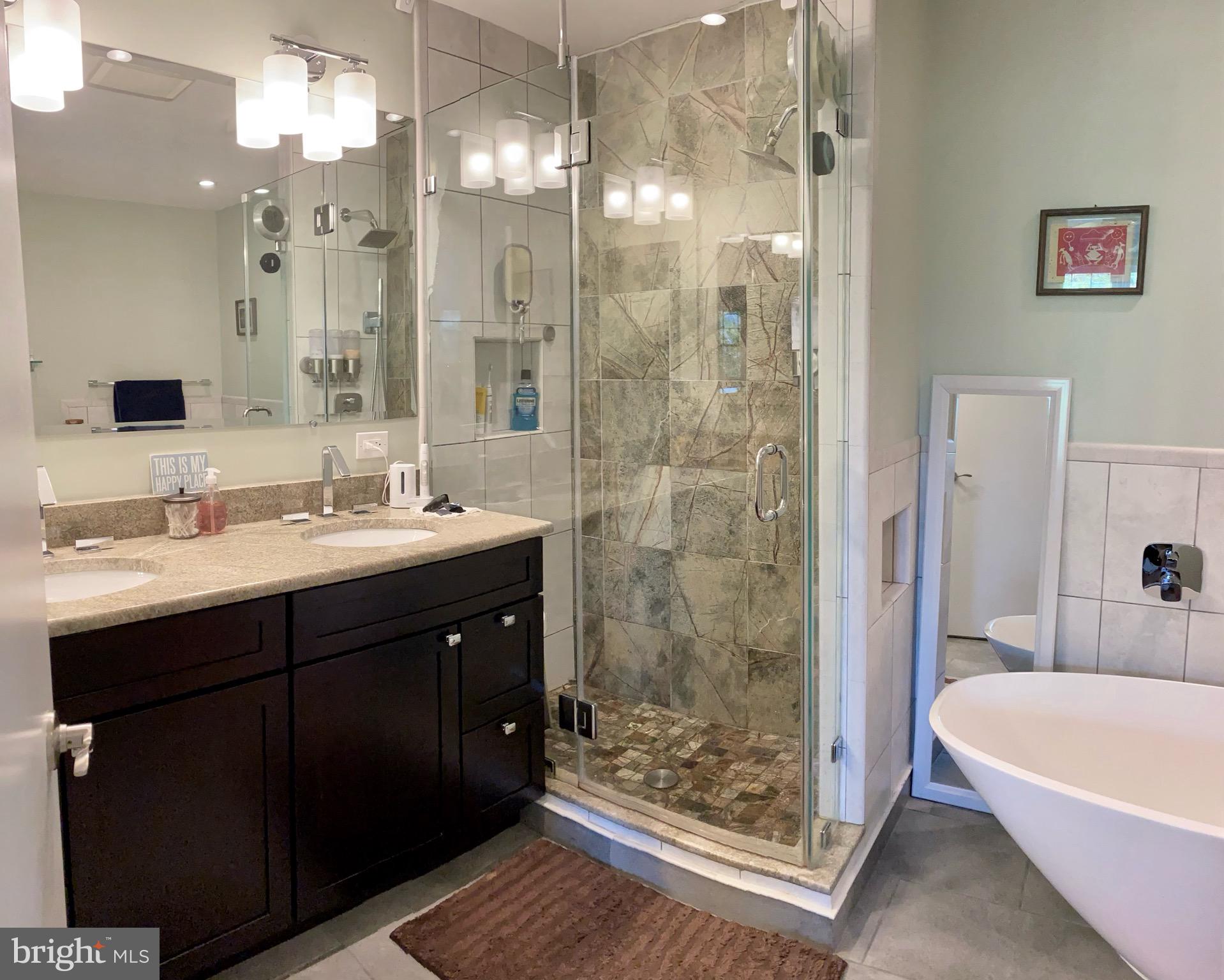 CARLYN SQUARE - Residential Lease