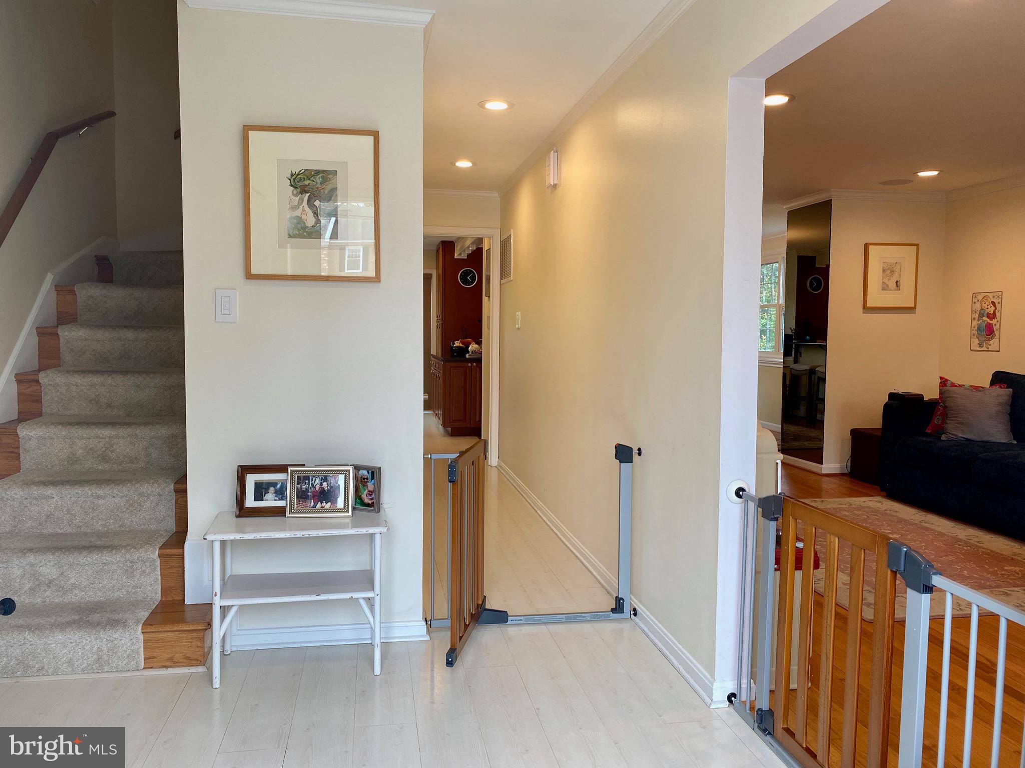 CARLYN SQUARE - Residential Lease