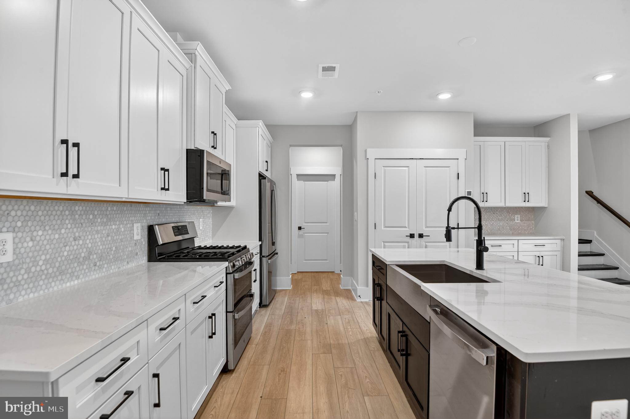 3705 ELIZABETH RIVER DRIVE
