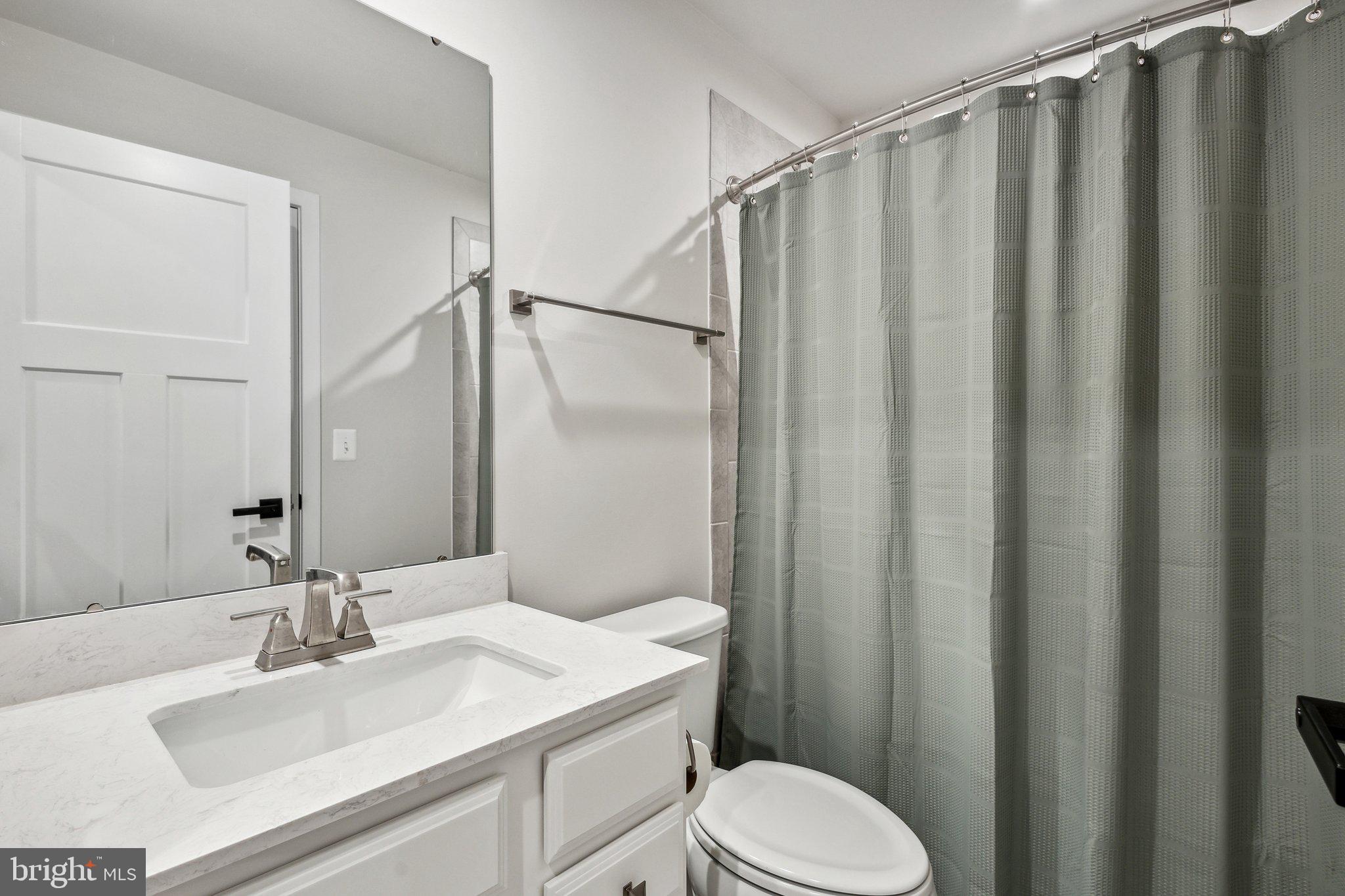 POTOMAC SHORES - Residential Lease