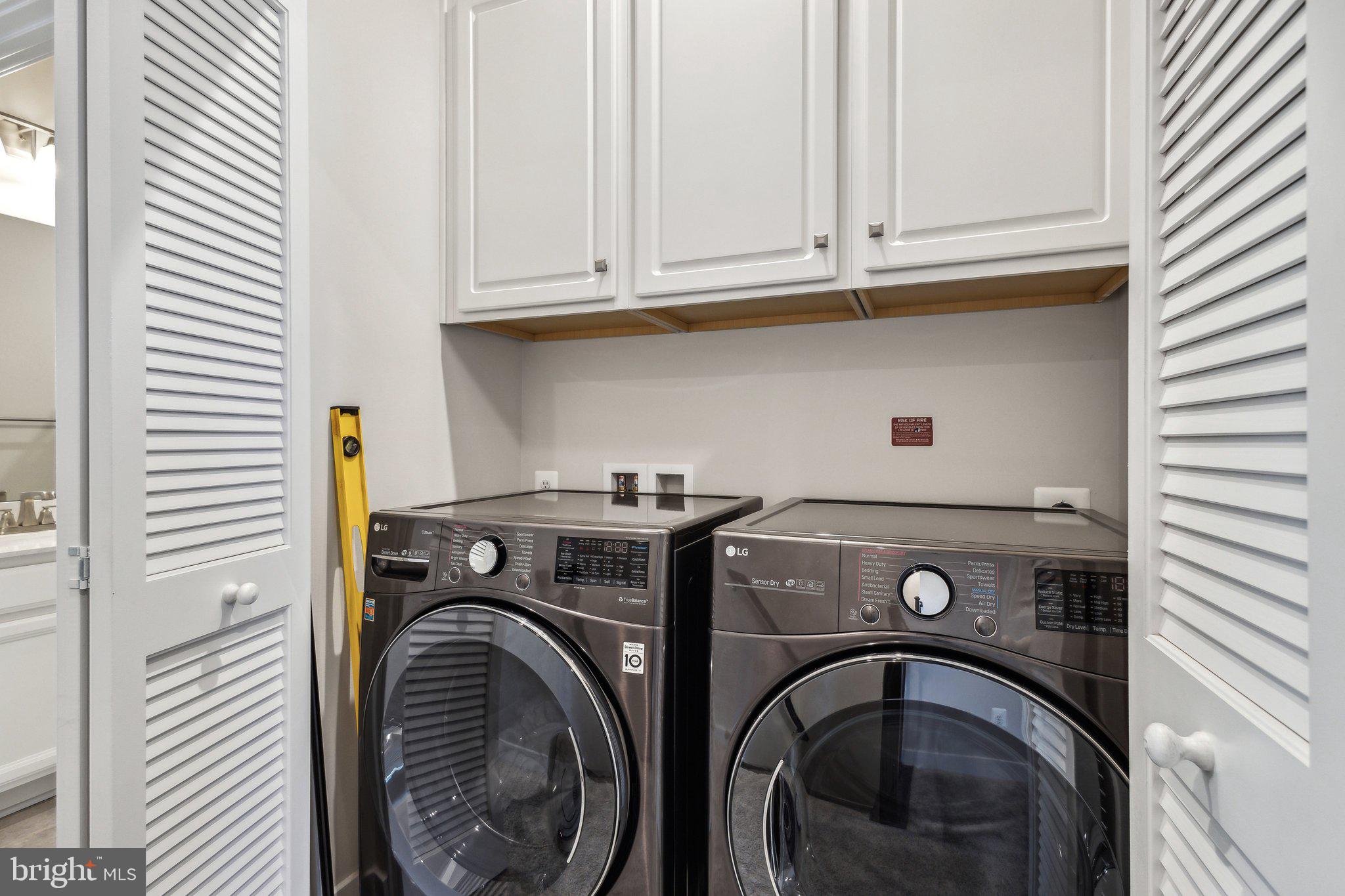 POTOMAC SHORES - Residential Lease