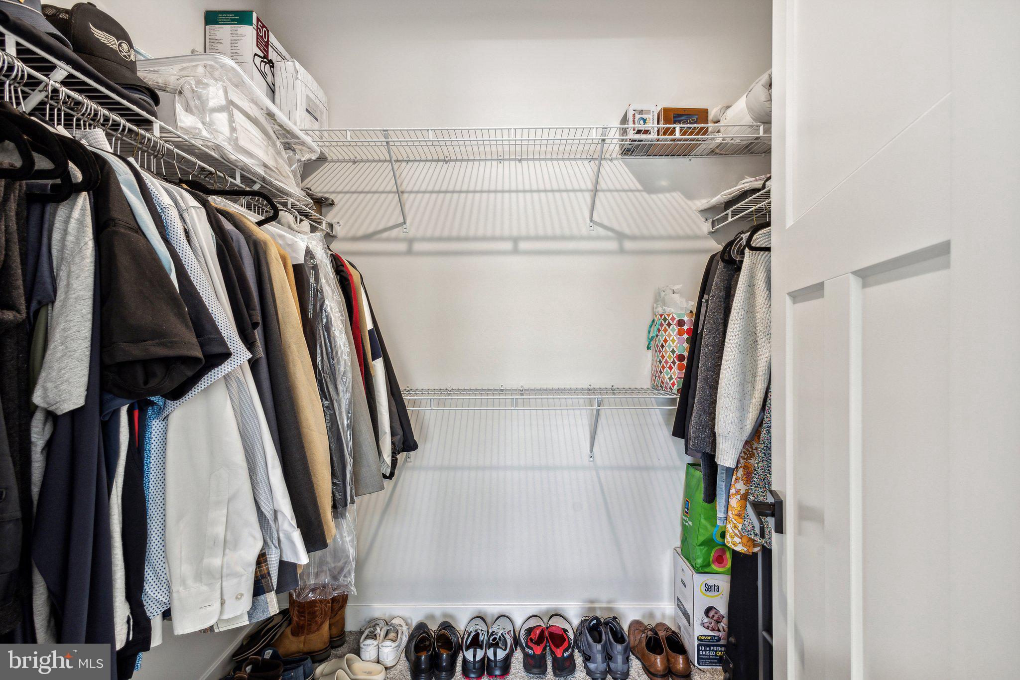 POTOMAC SHORES - Residential Lease