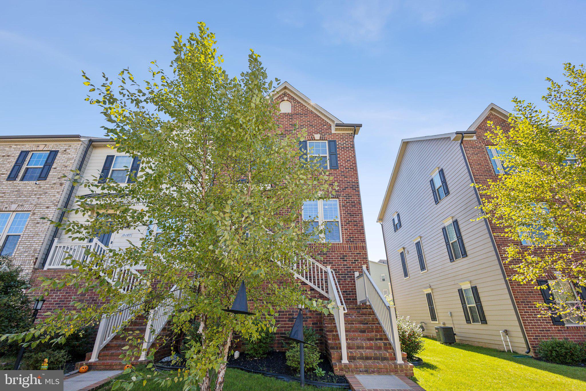 POTOMAC SHORES - Residential Lease