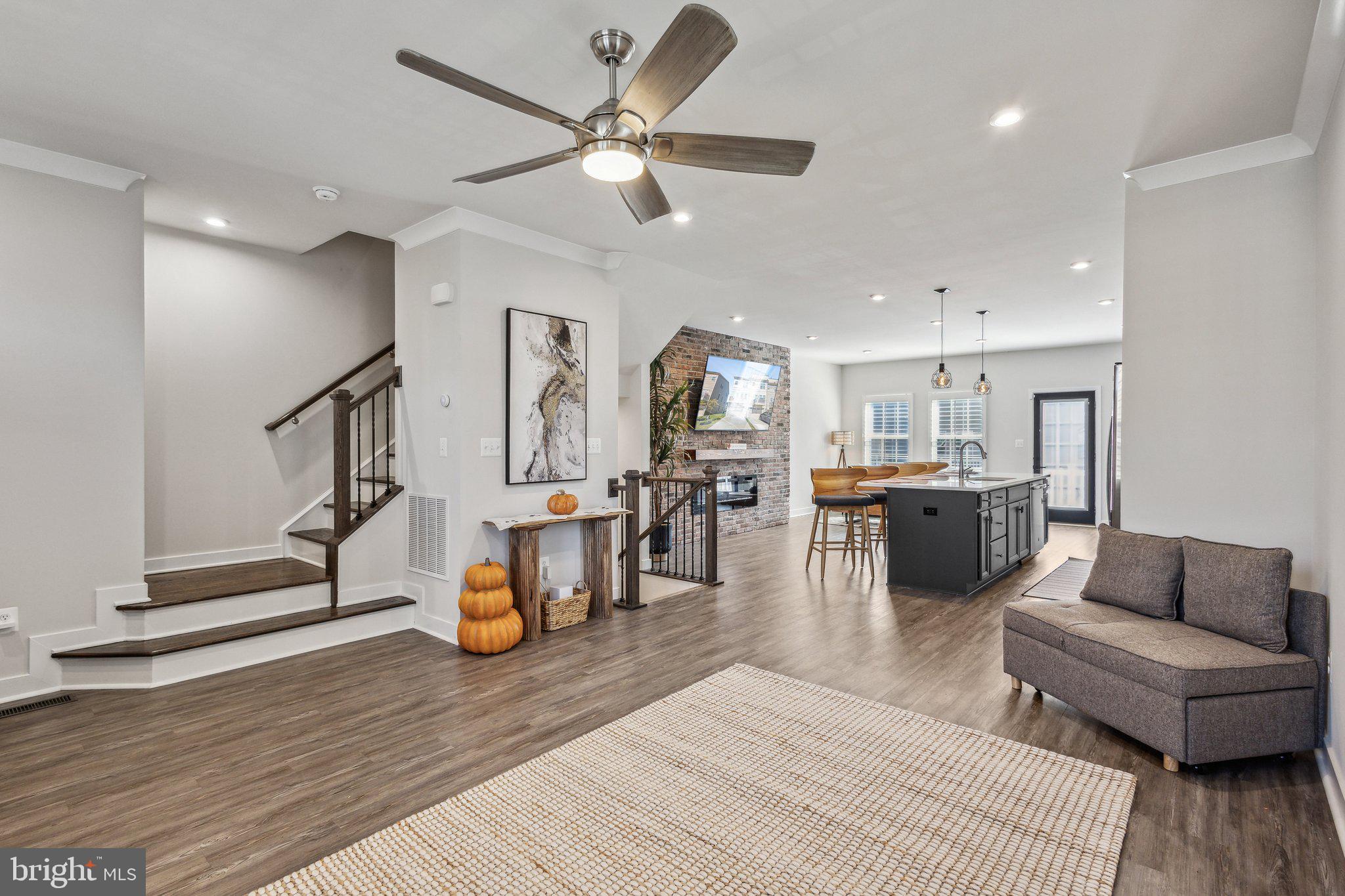 POTOMAC SHORES - Residential Lease