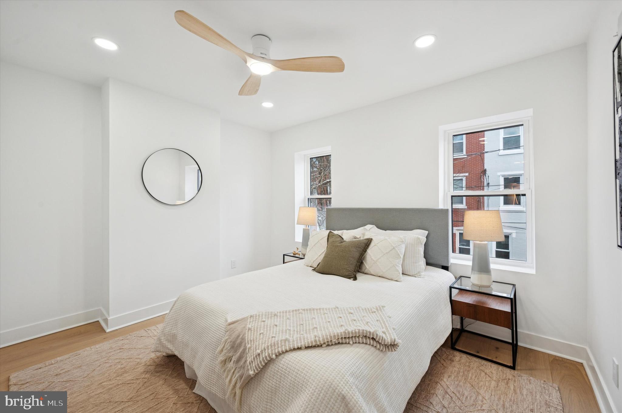 PHILADELPHIA - Residential