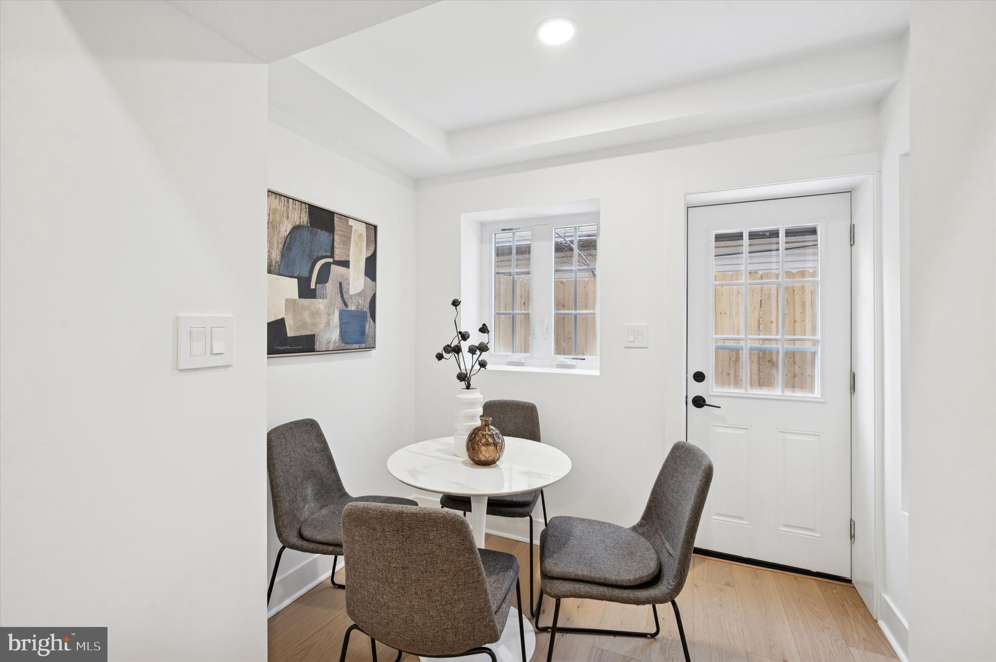 PHILADELPHIA - Residential