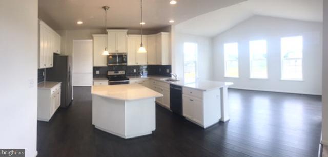 SPRINGDALE FARM - Residential