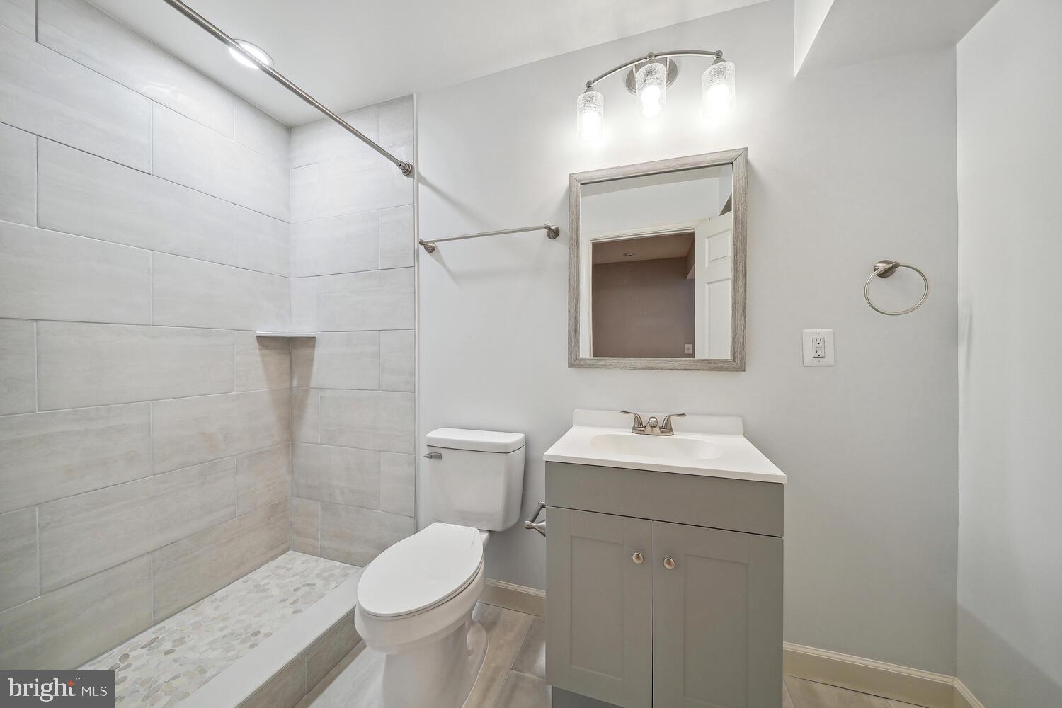 QUAIL POND - Residential