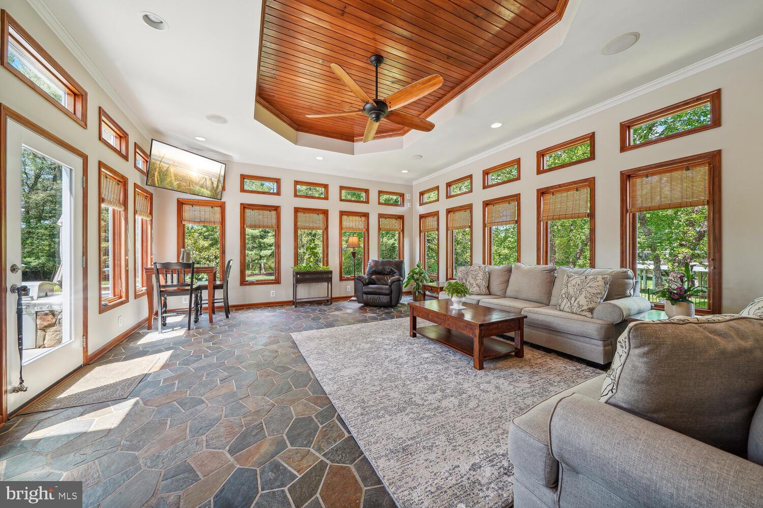 QUAIL POND - Residential