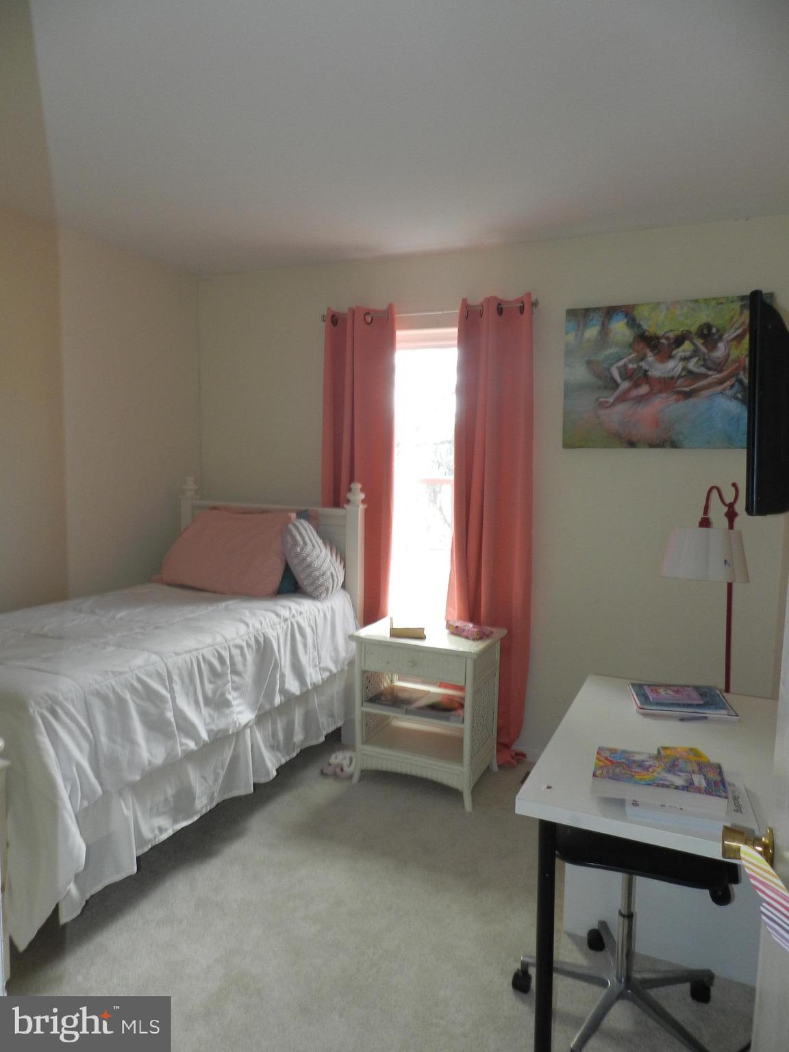 ASHFORD - Residential