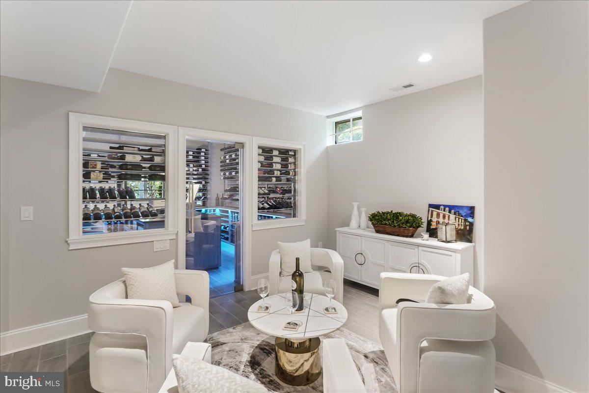 HAVERFORD RESERVE - Residential