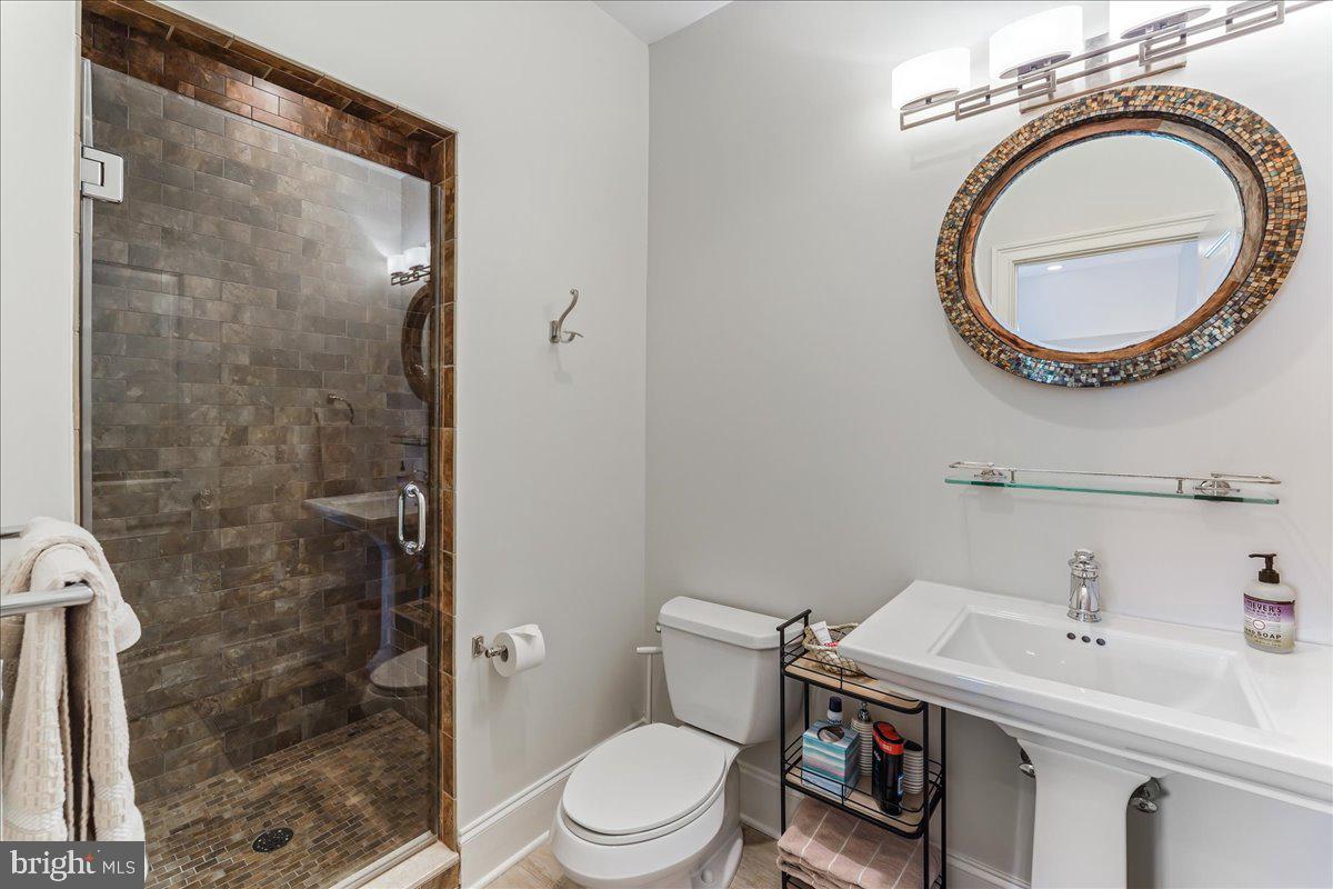 HAVERFORD RESERVE - Residential