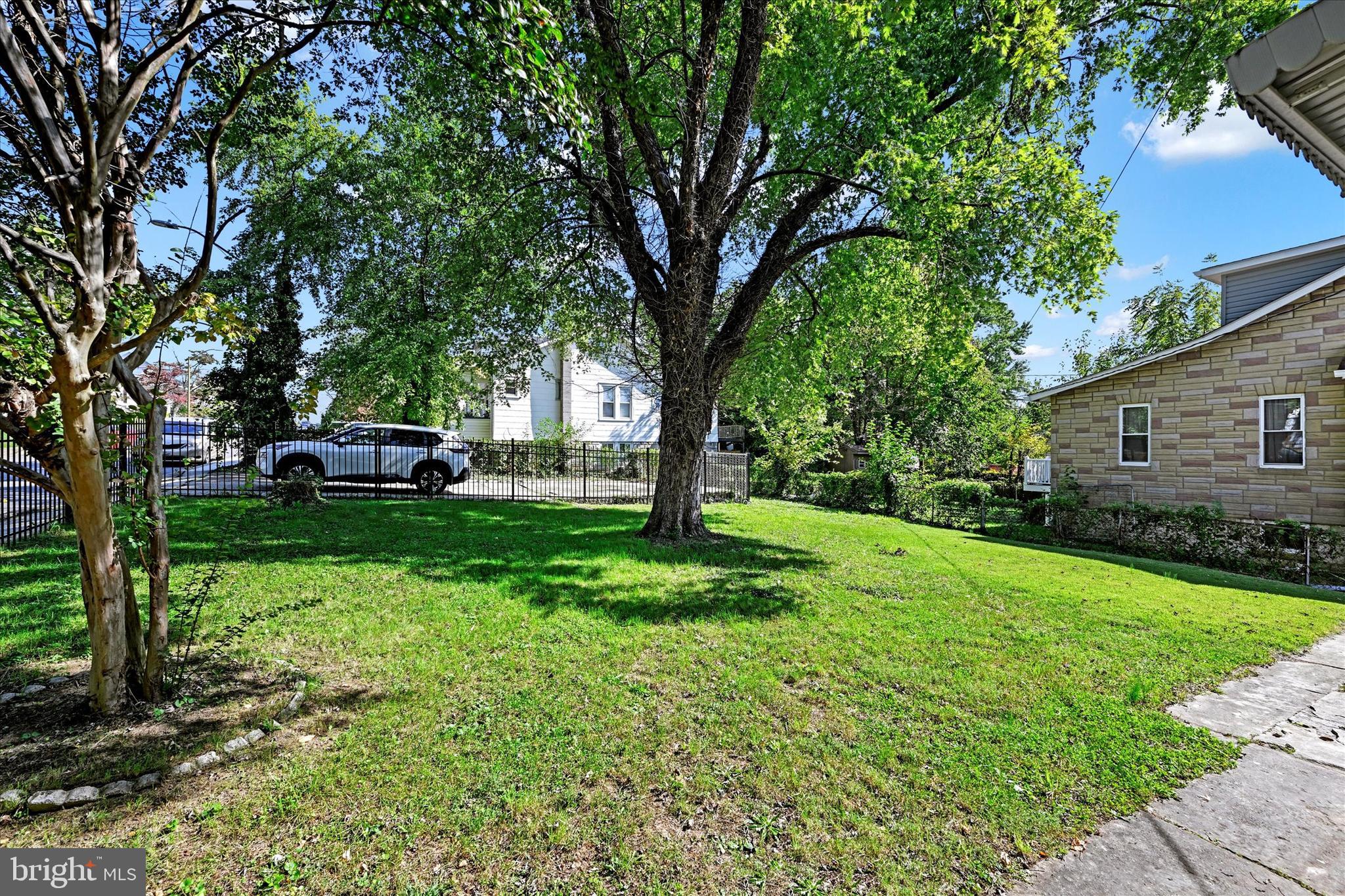 FRANKFORD - Residential