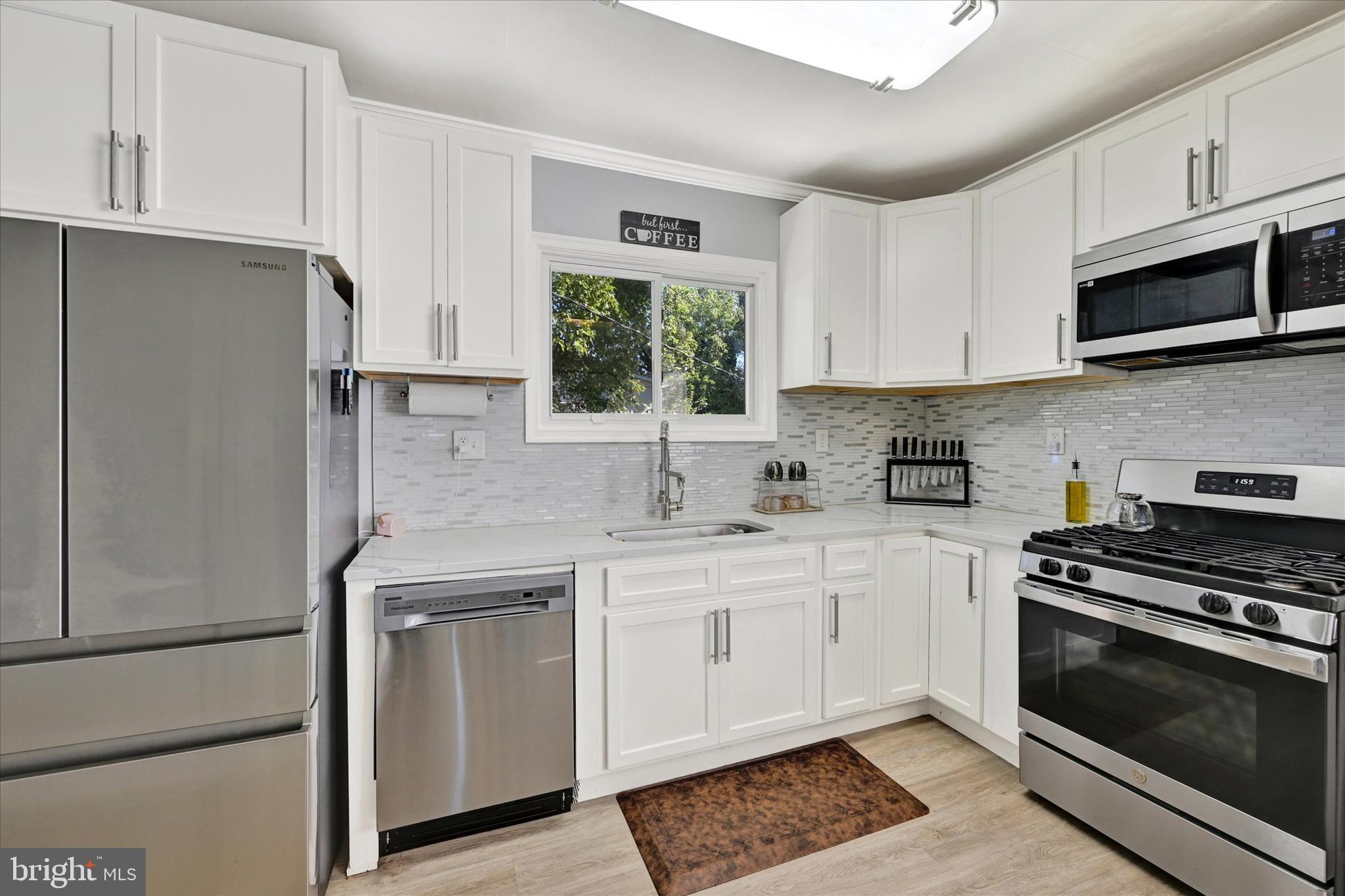 FRANKFORD - Residential