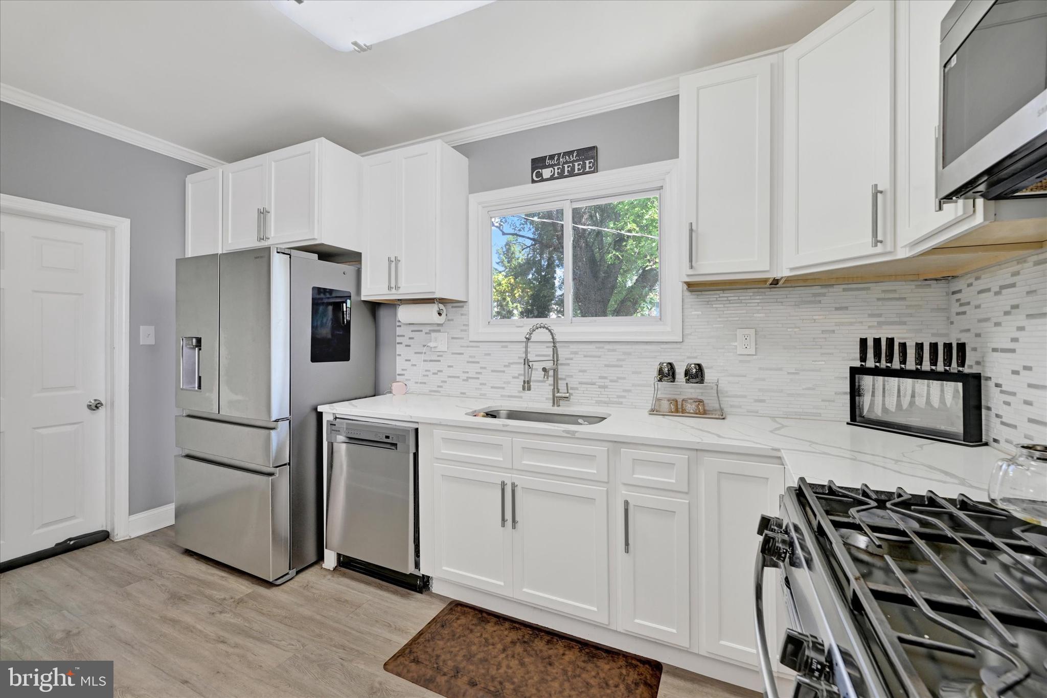 FRANKFORD - Residential