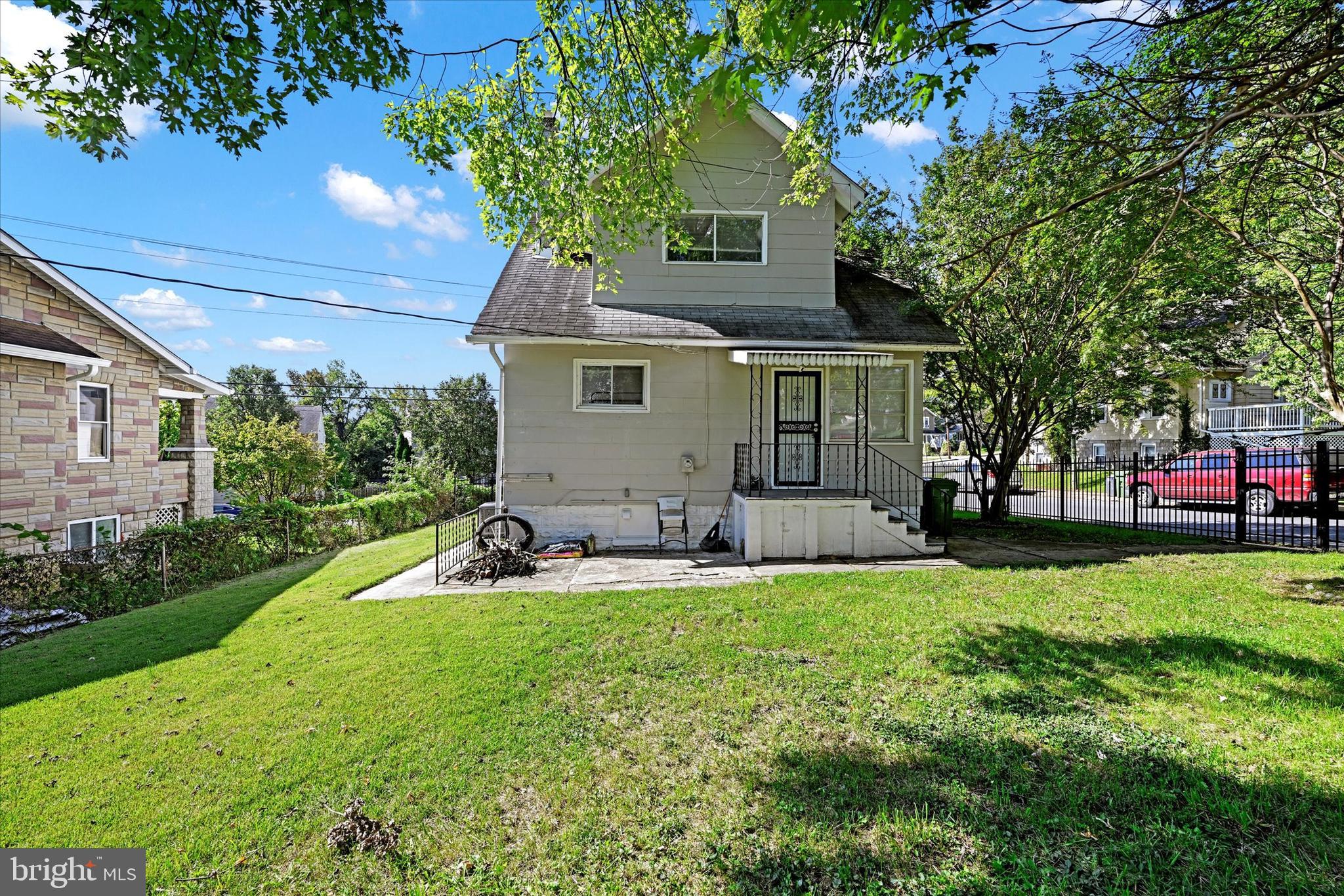 FRANKFORD - Residential