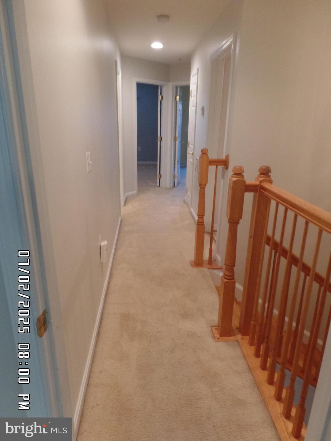 MARKET CENTER - Residential Lease