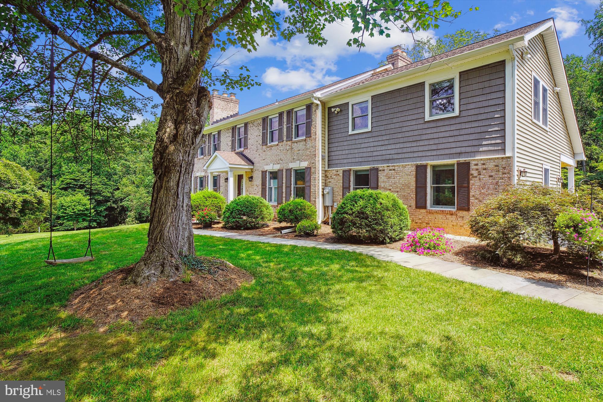 1505 TUCKER LANE