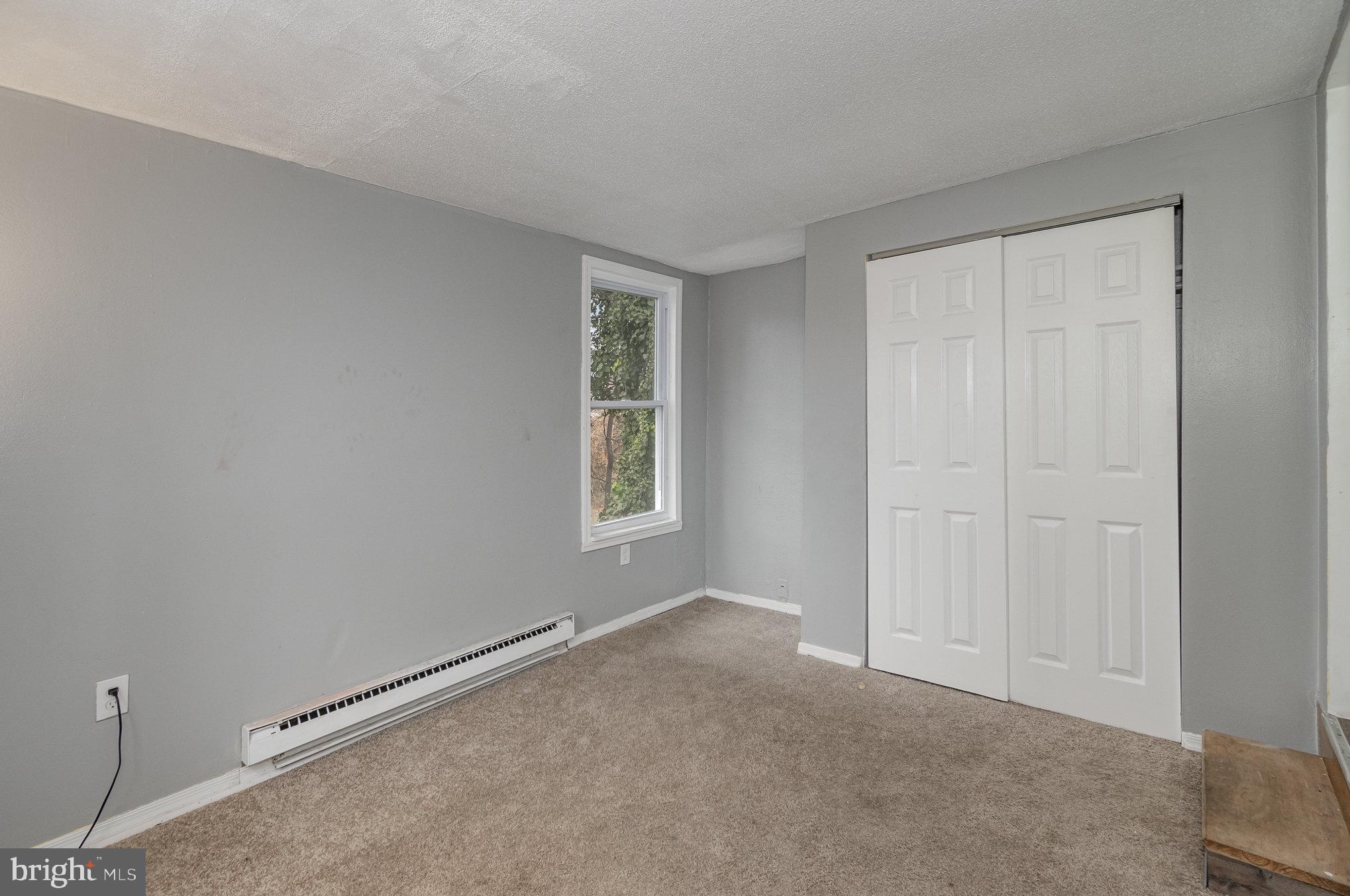 CHARLES VILLAGE - Residential Income