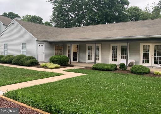 ASHTON CONDO - Residential