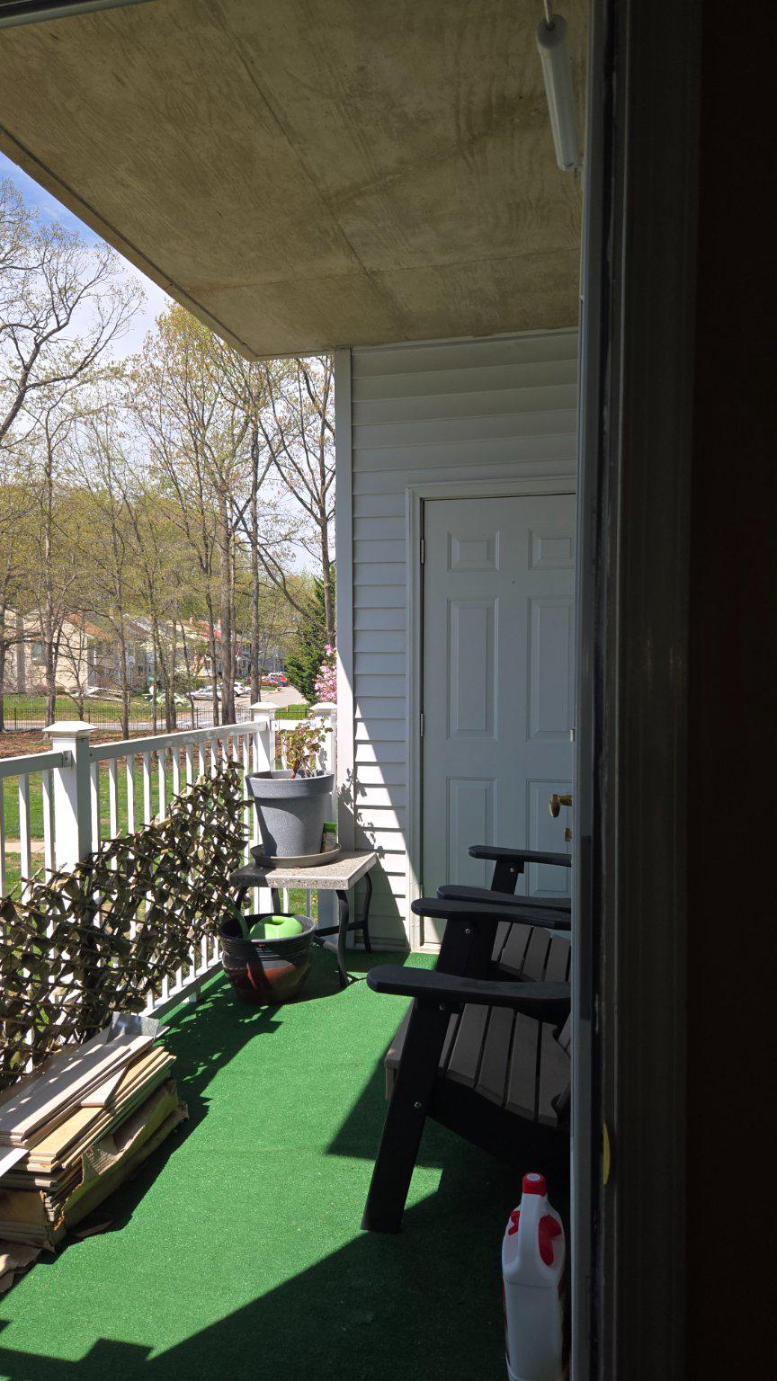 ASHTON CONDO - Residential