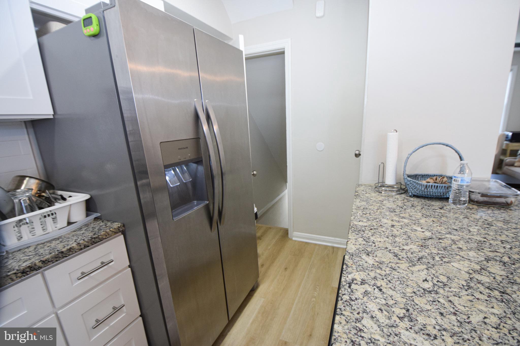 MERRITT HOMES - Residential Lease