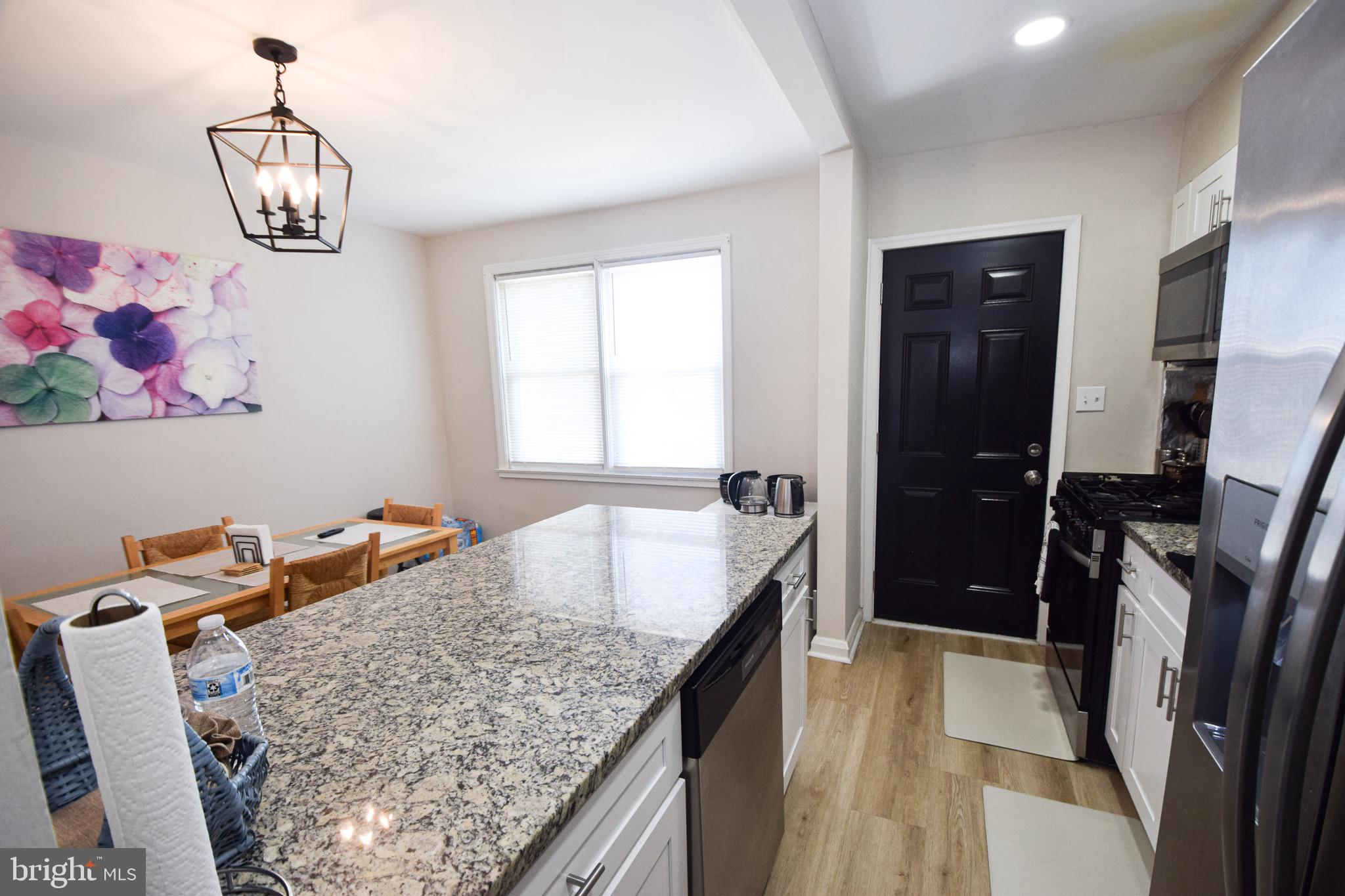 MERRITT HOMES - Residential Lease