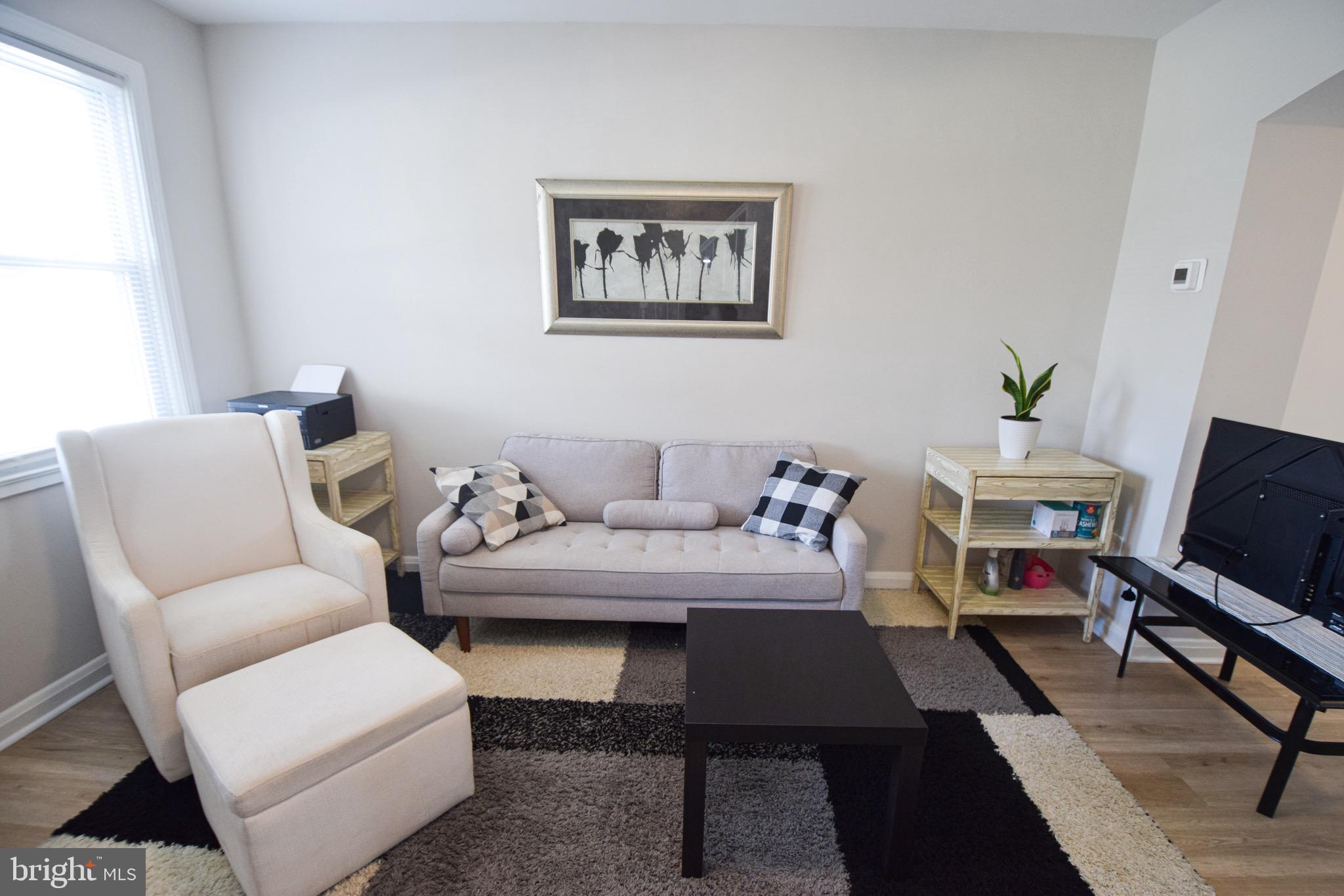 MERRITT HOMES - Residential Lease