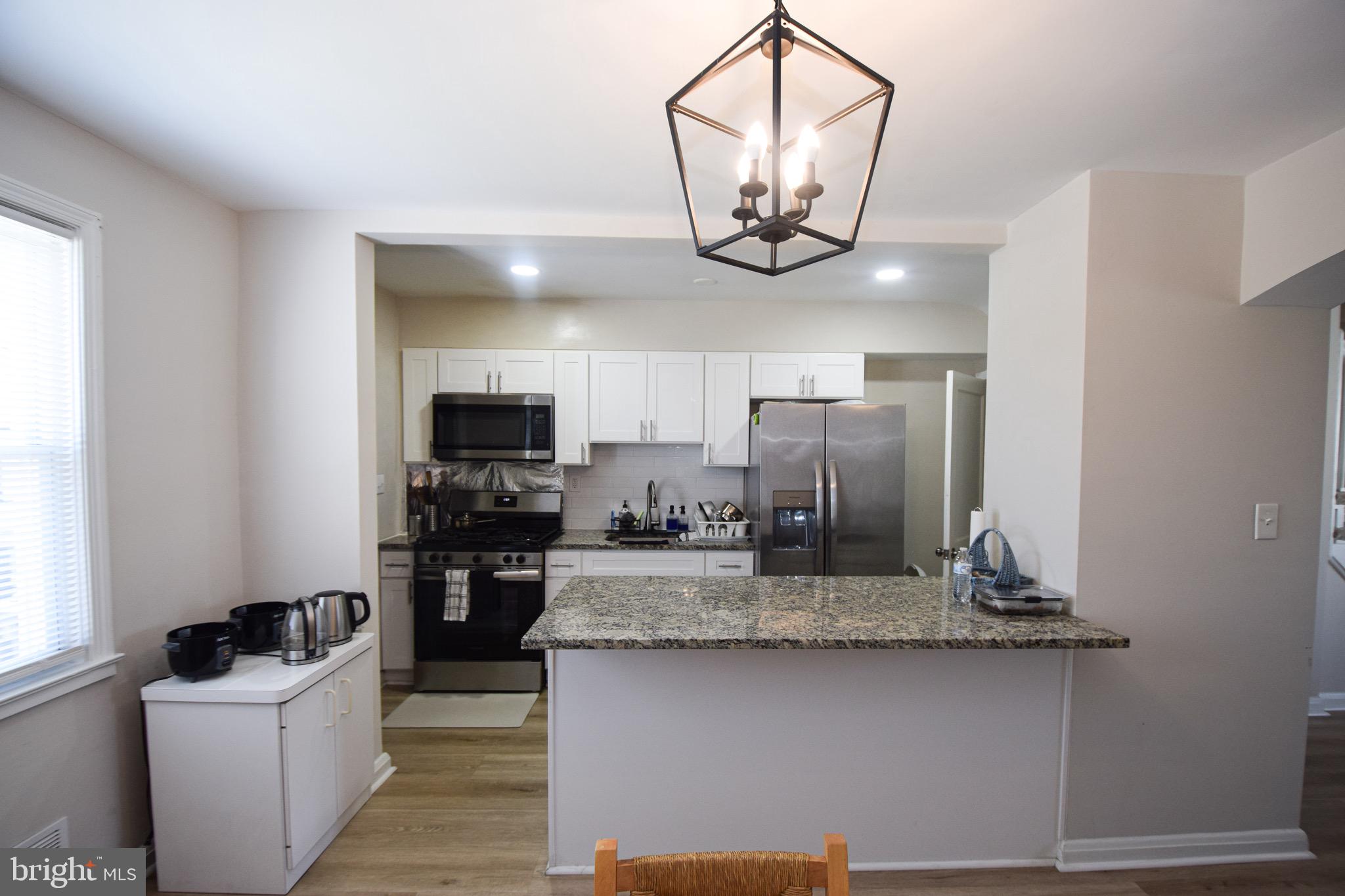 MERRITT HOMES - Residential Lease