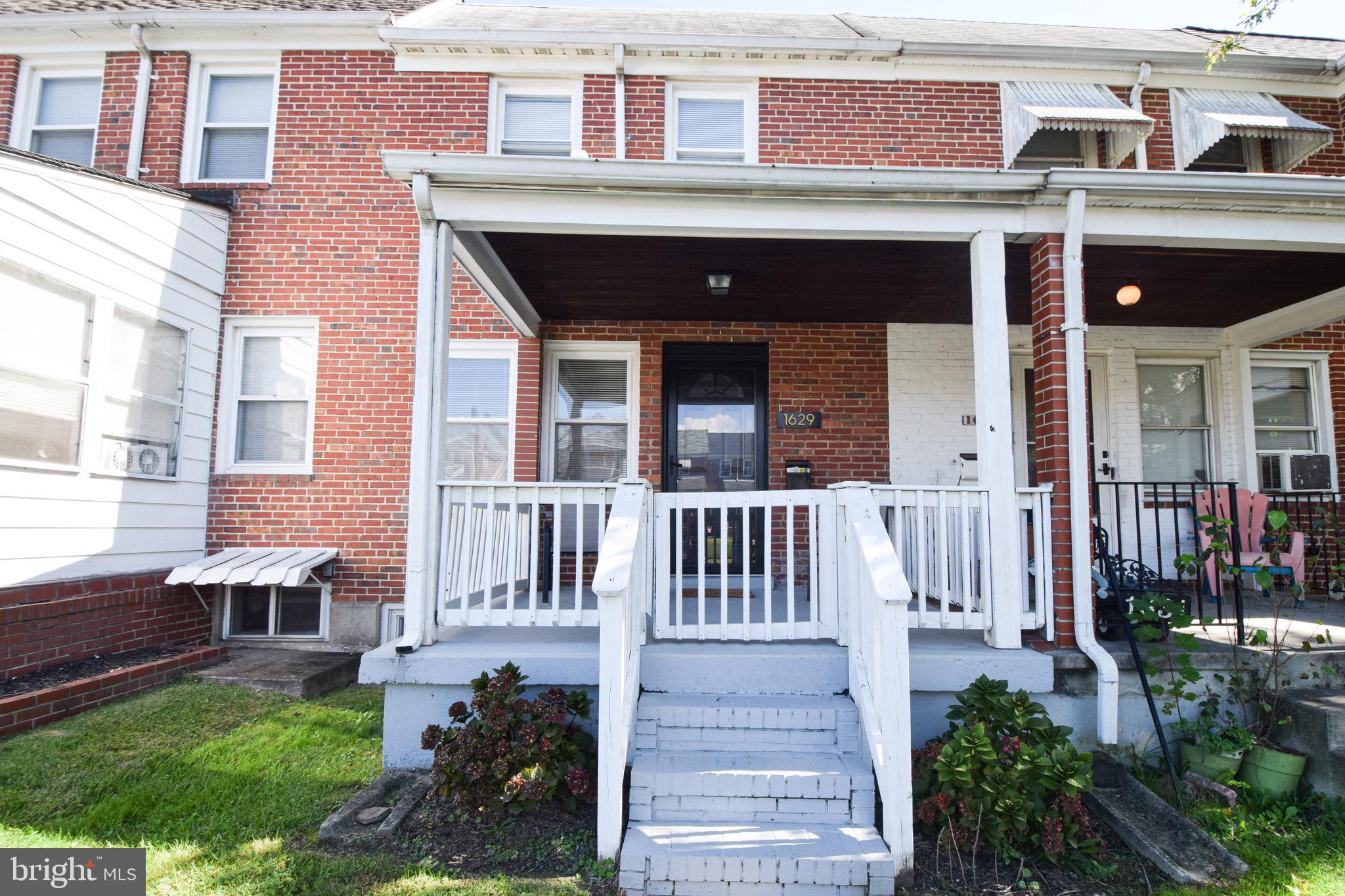 MERRITT HOMES - Residential Lease