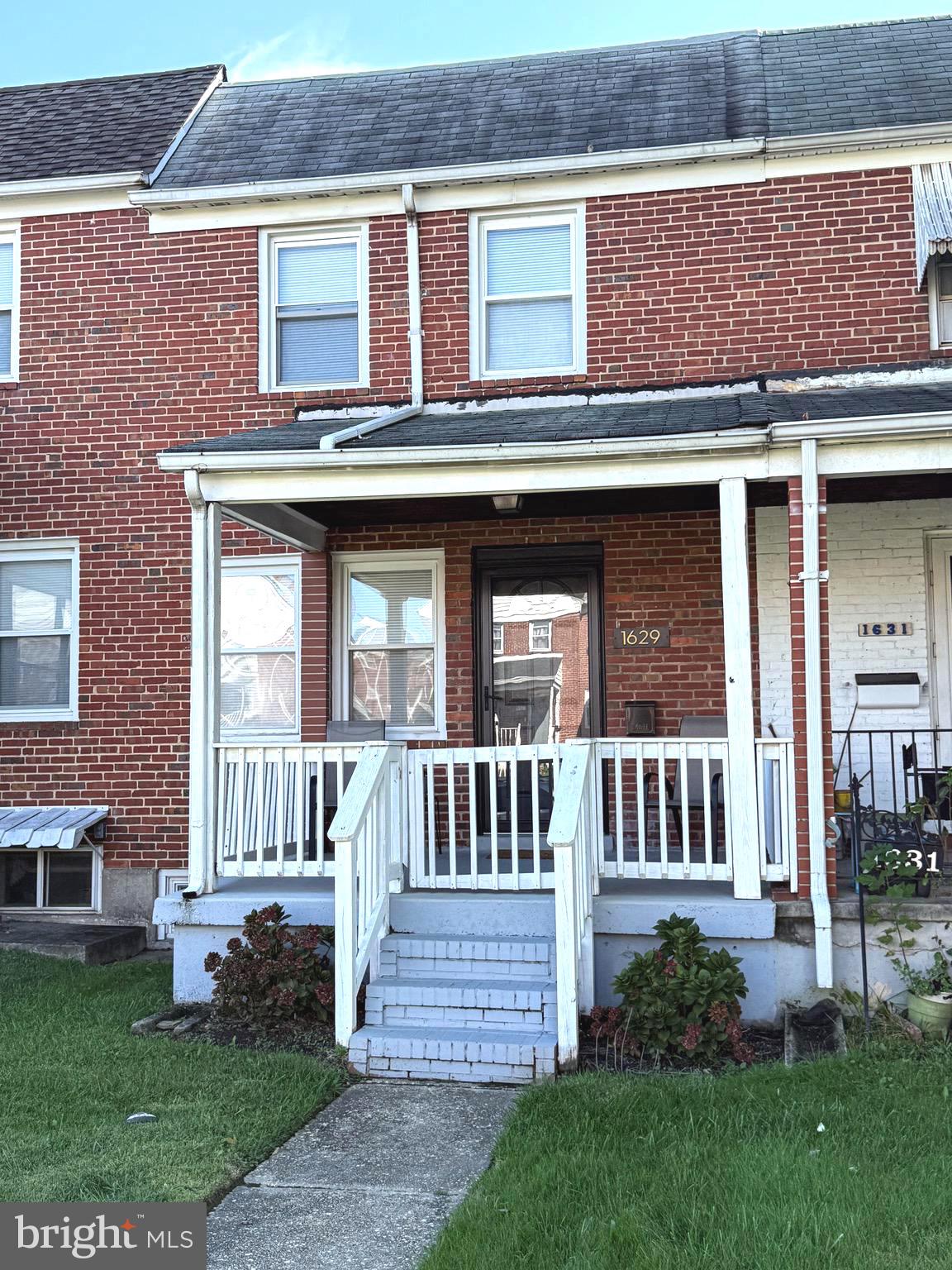 MERRITT HOMES - Residential Lease