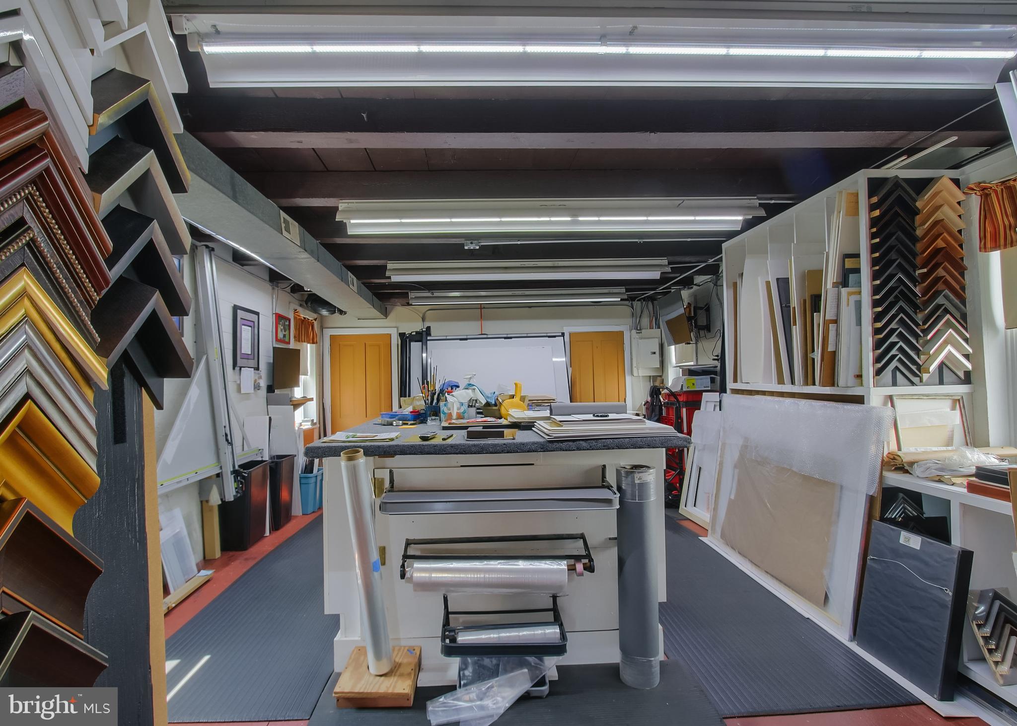 VILLAGE OF LINGLESTOWN - Commercial Sale