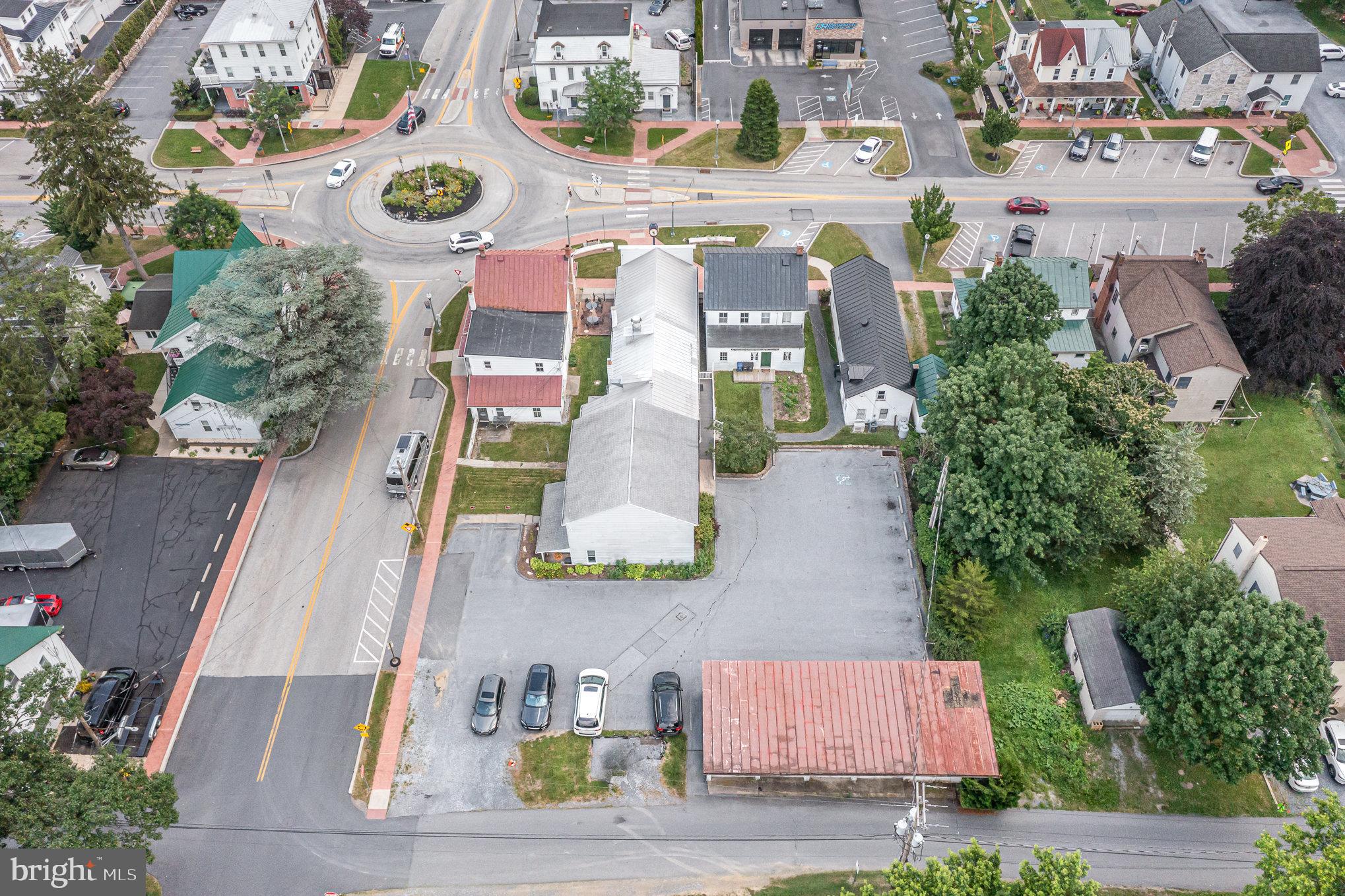 VILLAGE OF LINGLESTOWN - Commercial Sale