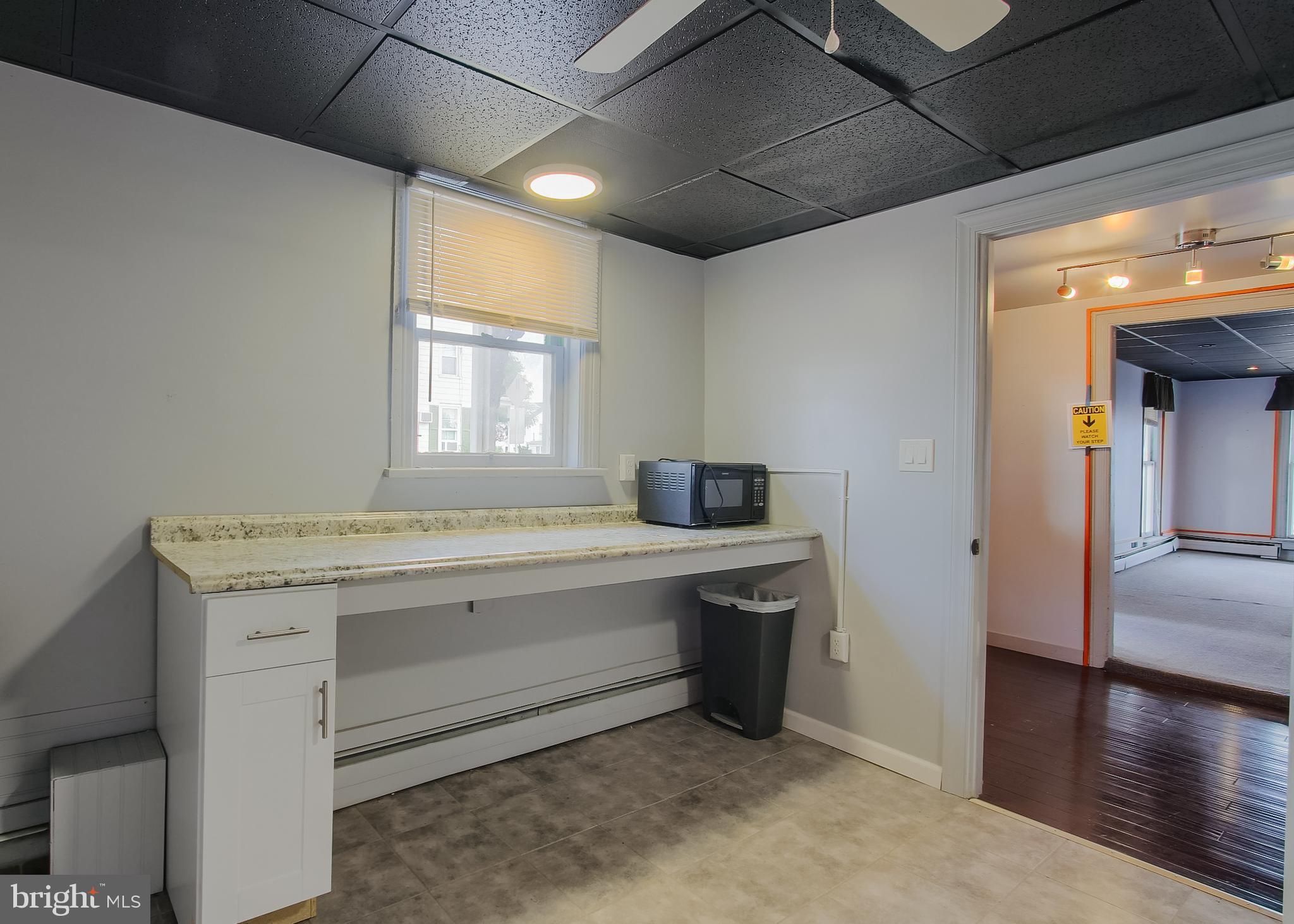 VILLAGE OF LINGLESTOWN - Commercial Sale