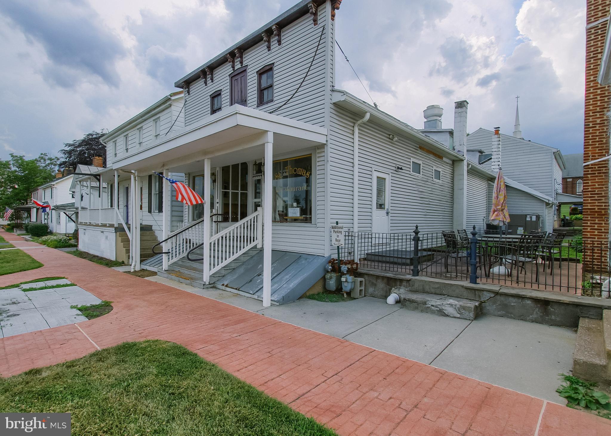 VILLAGE OF LINGLESTOWN - Commercial Sale