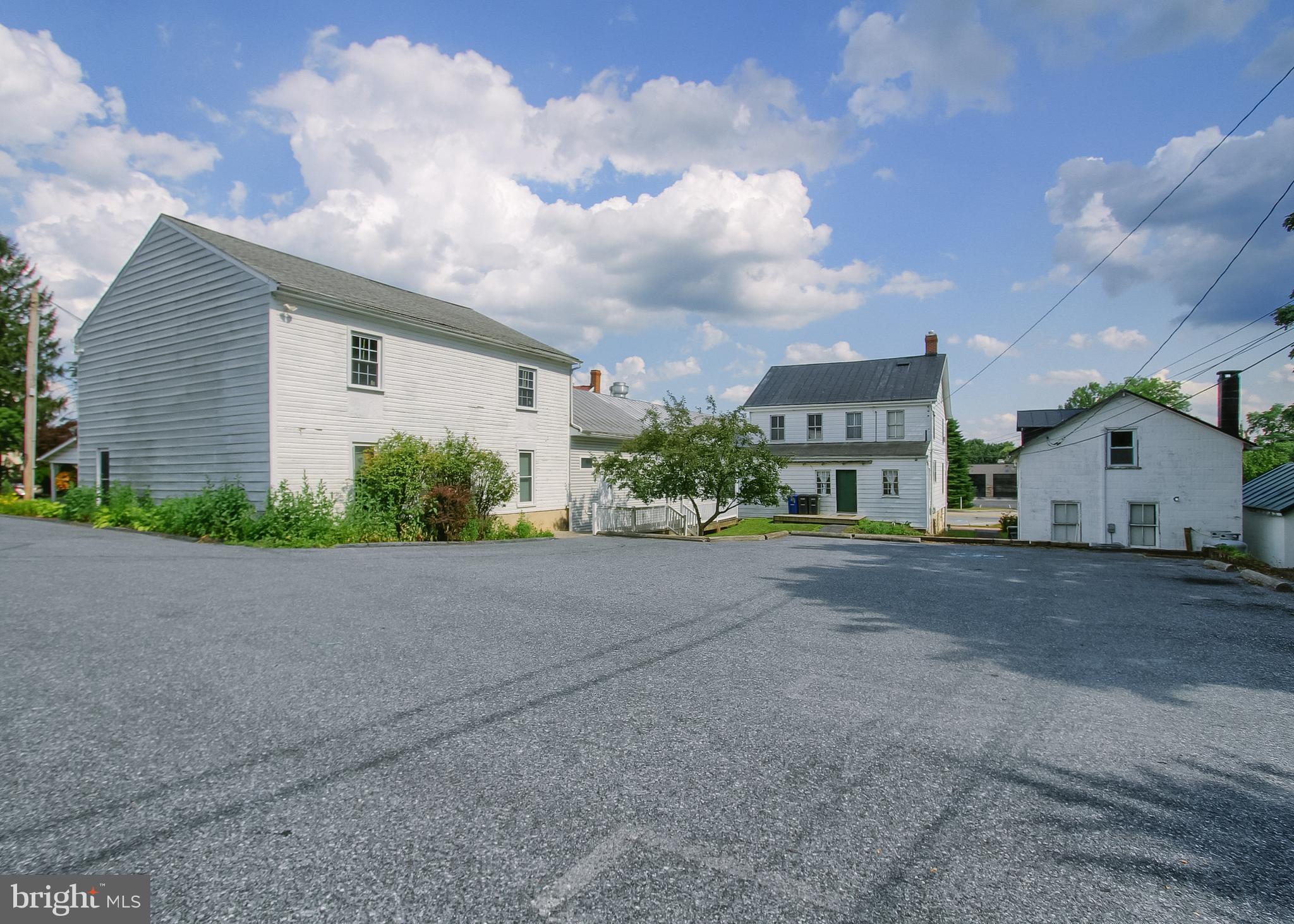 VILLAGE OF LINGLESTOWN - Commercial Sale