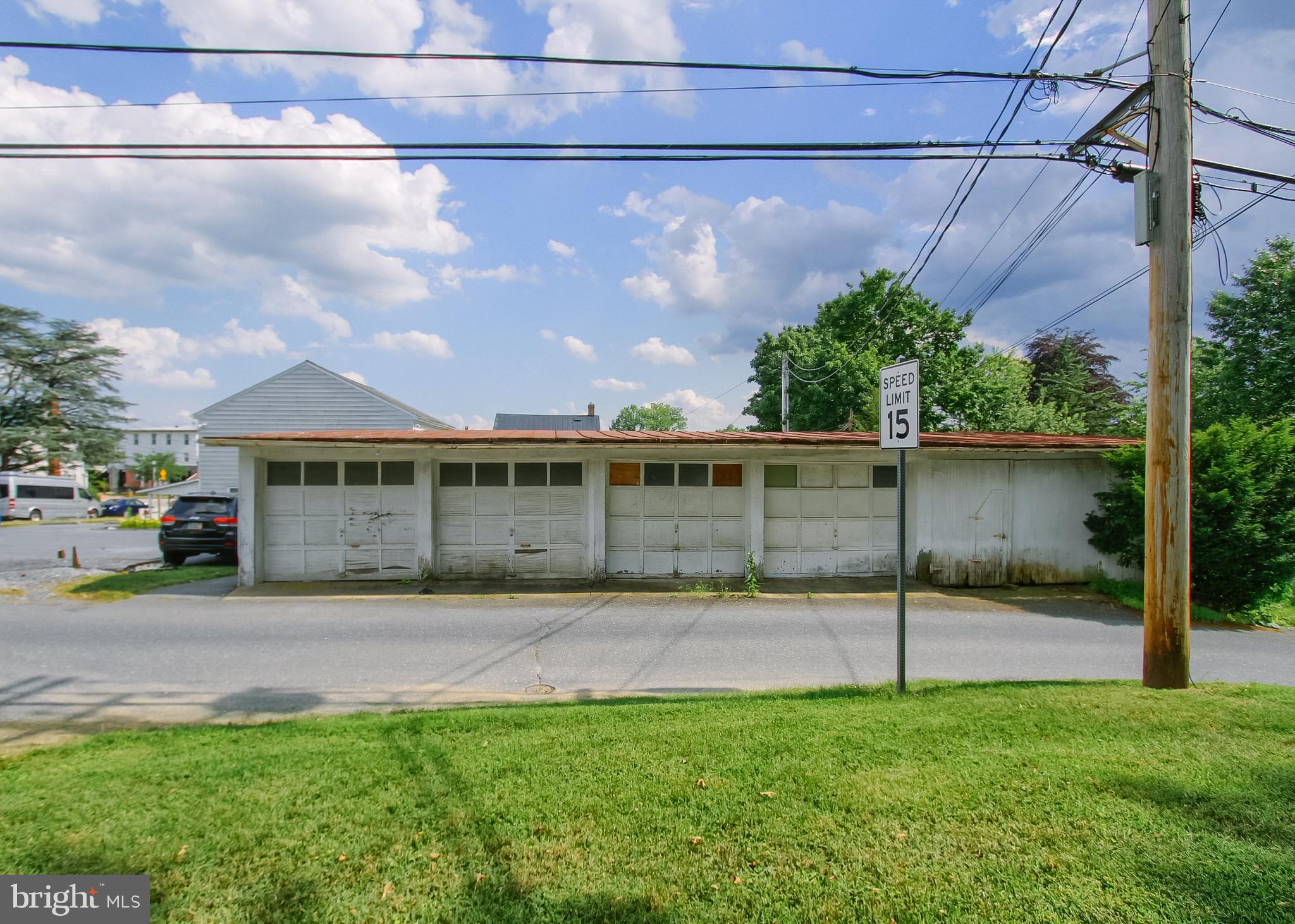 VILLAGE OF LINGLESTOWN - Commercial Sale