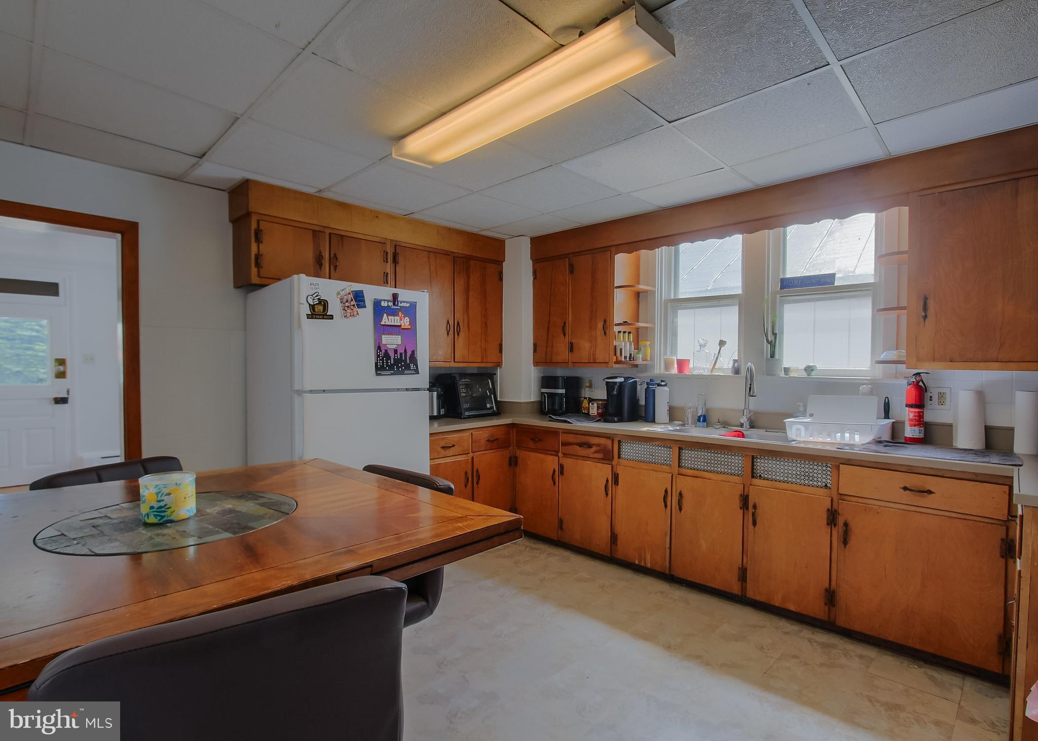 VILLAGE OF LINGLESTOWN - Commercial Sale