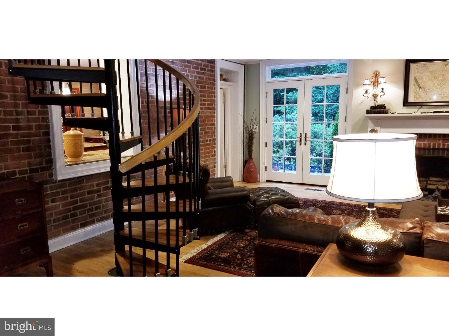 HAVERFORD - Residential