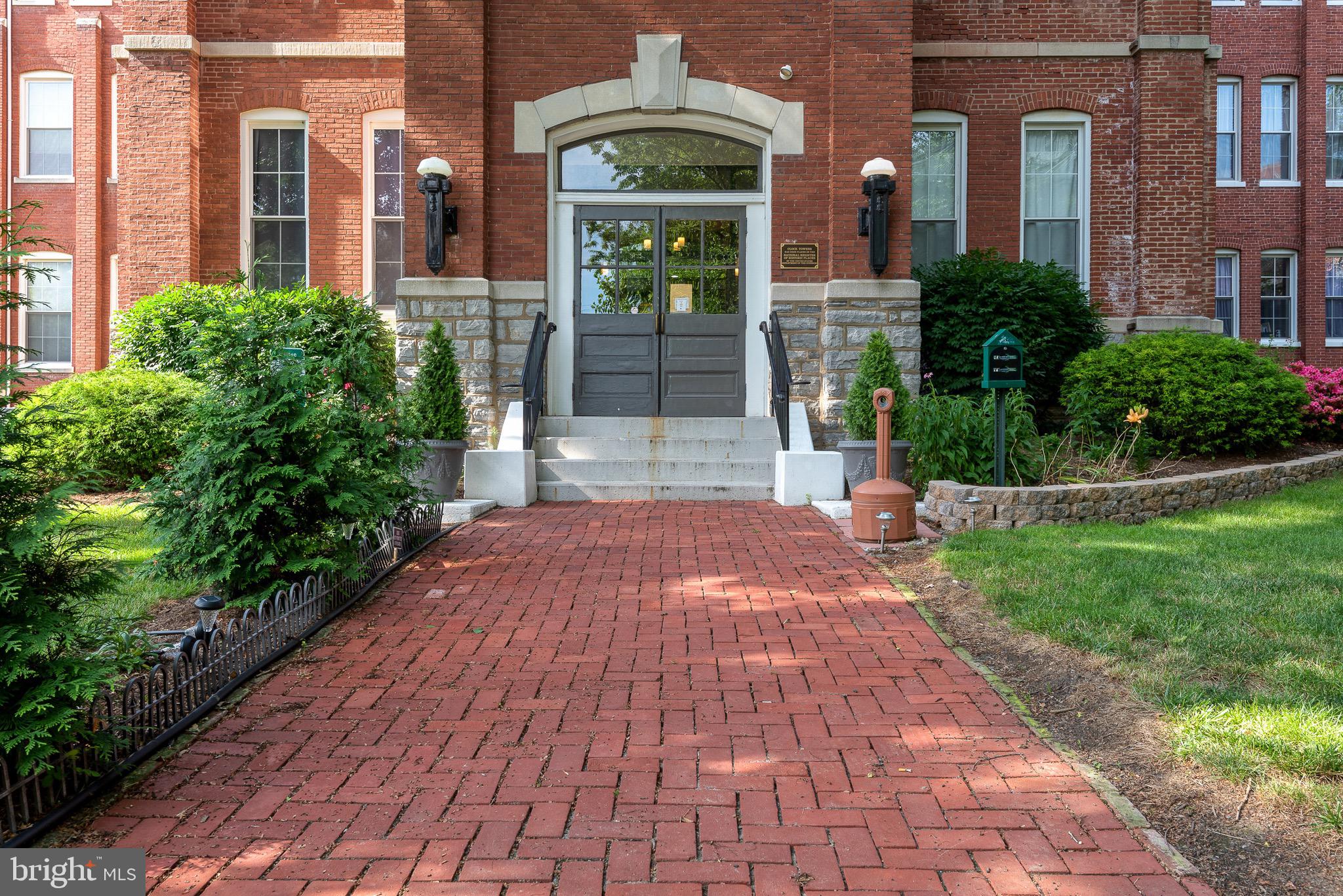 CLOCK TOWERS - Residential
