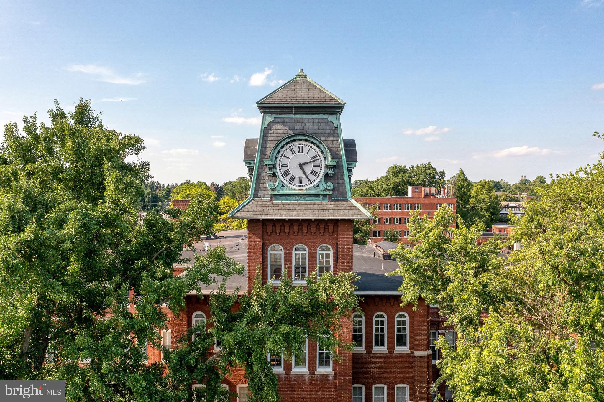 CLOCK TOWERS - Residential