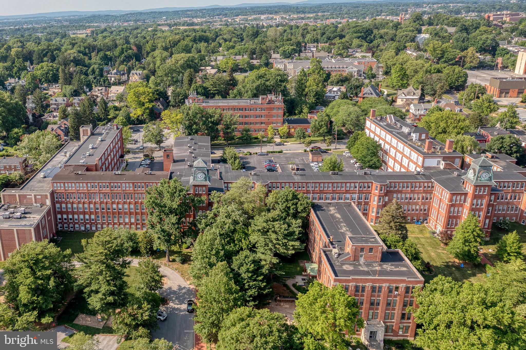 CLOCK TOWERS - Residential