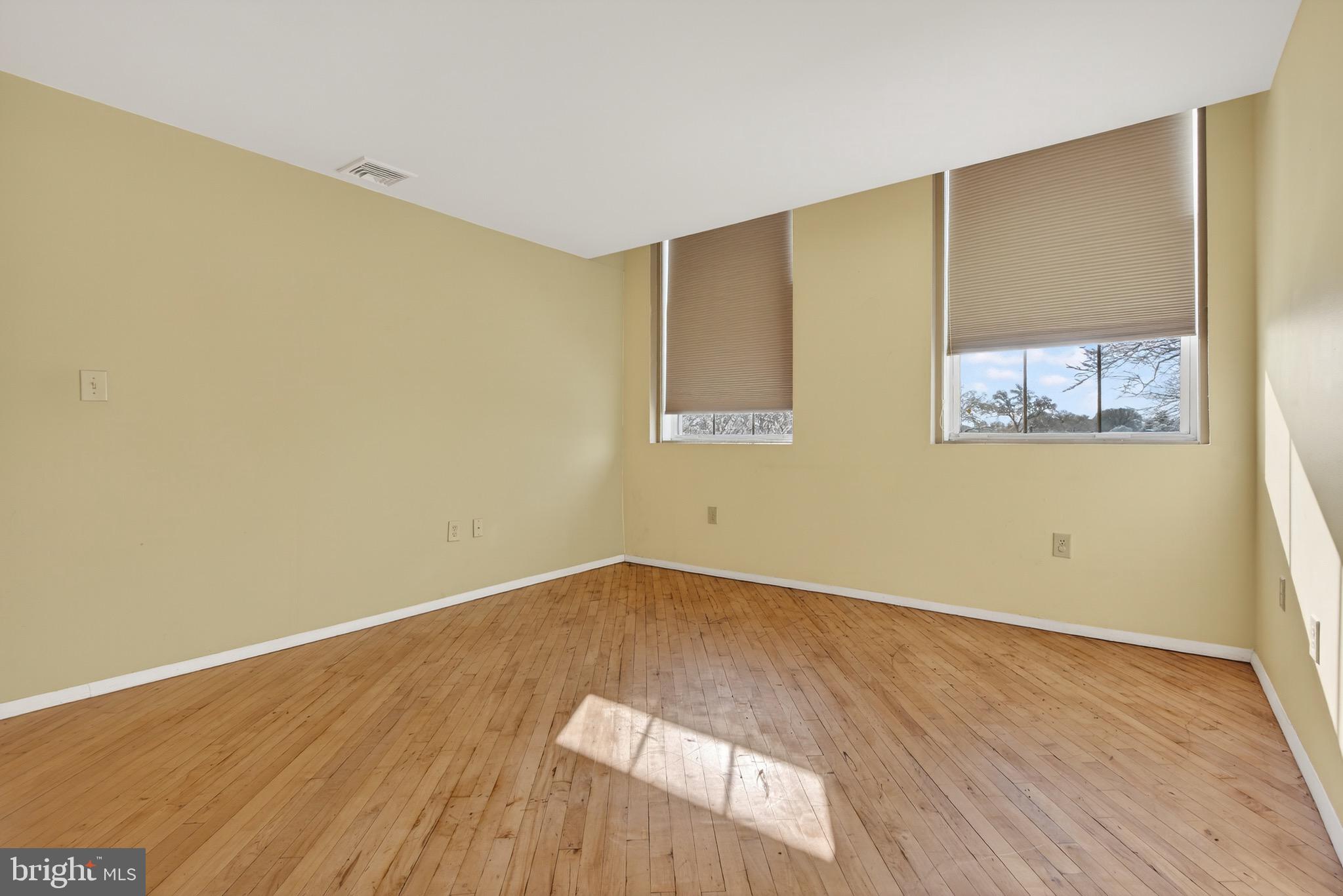 CLOCK TOWERS - Residential