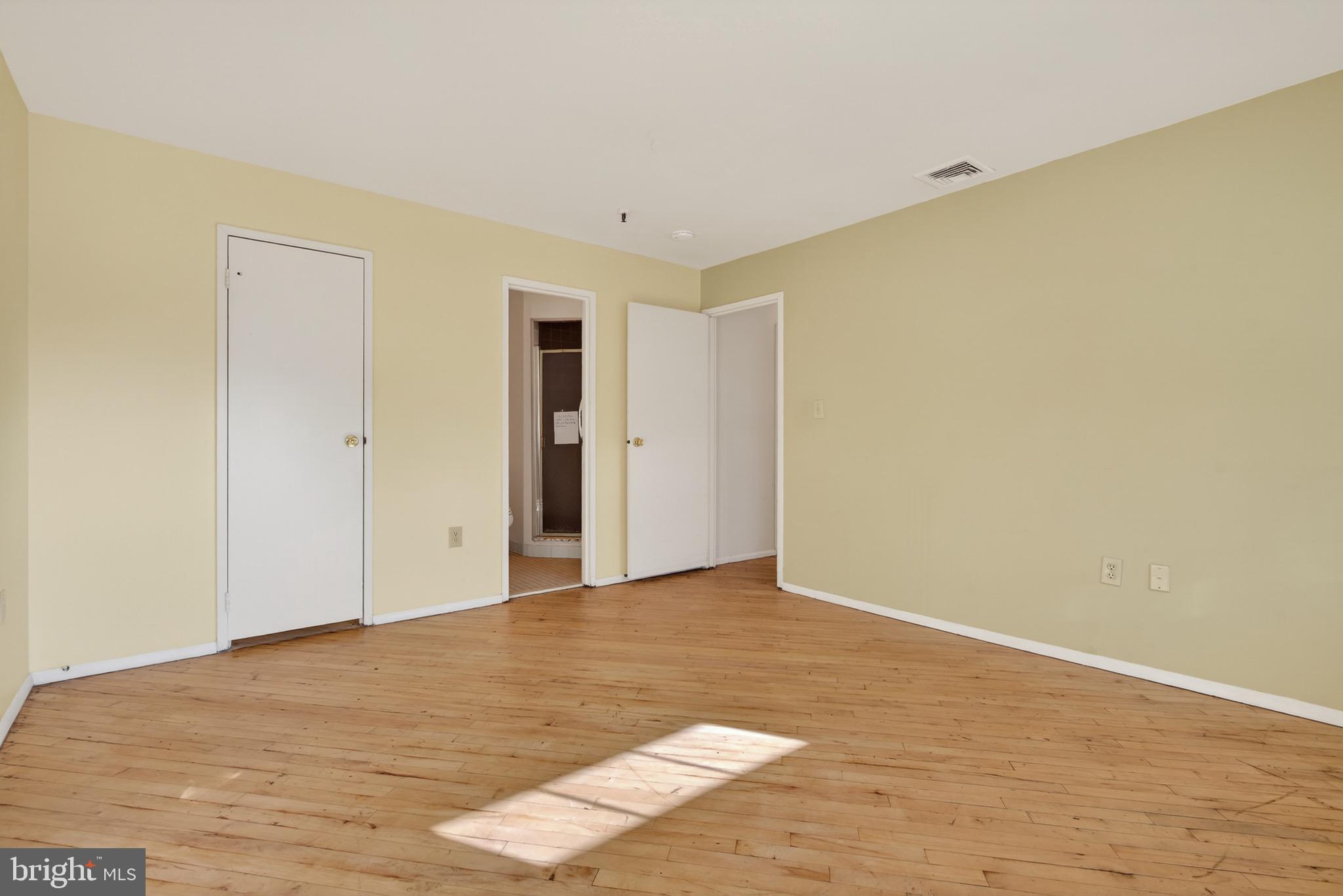 CLOCK TOWERS - Residential