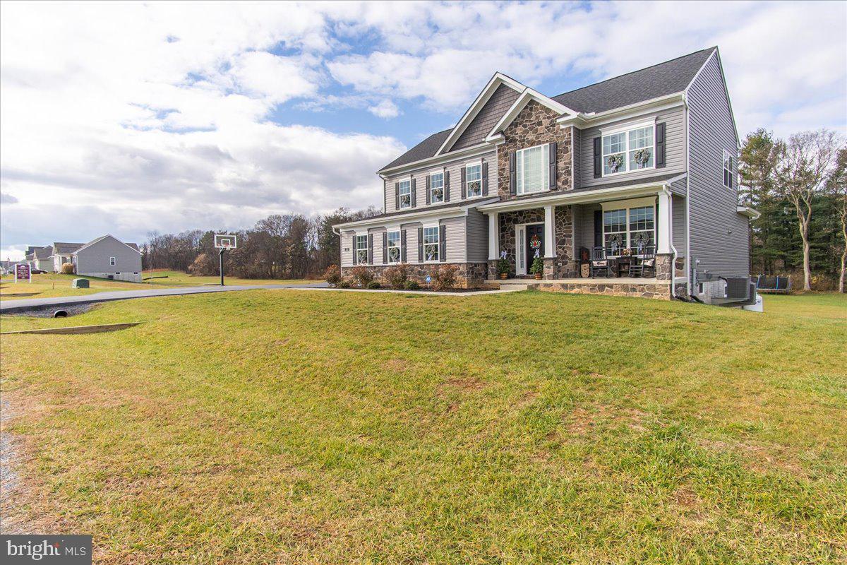 AMBERFIELD - Residential