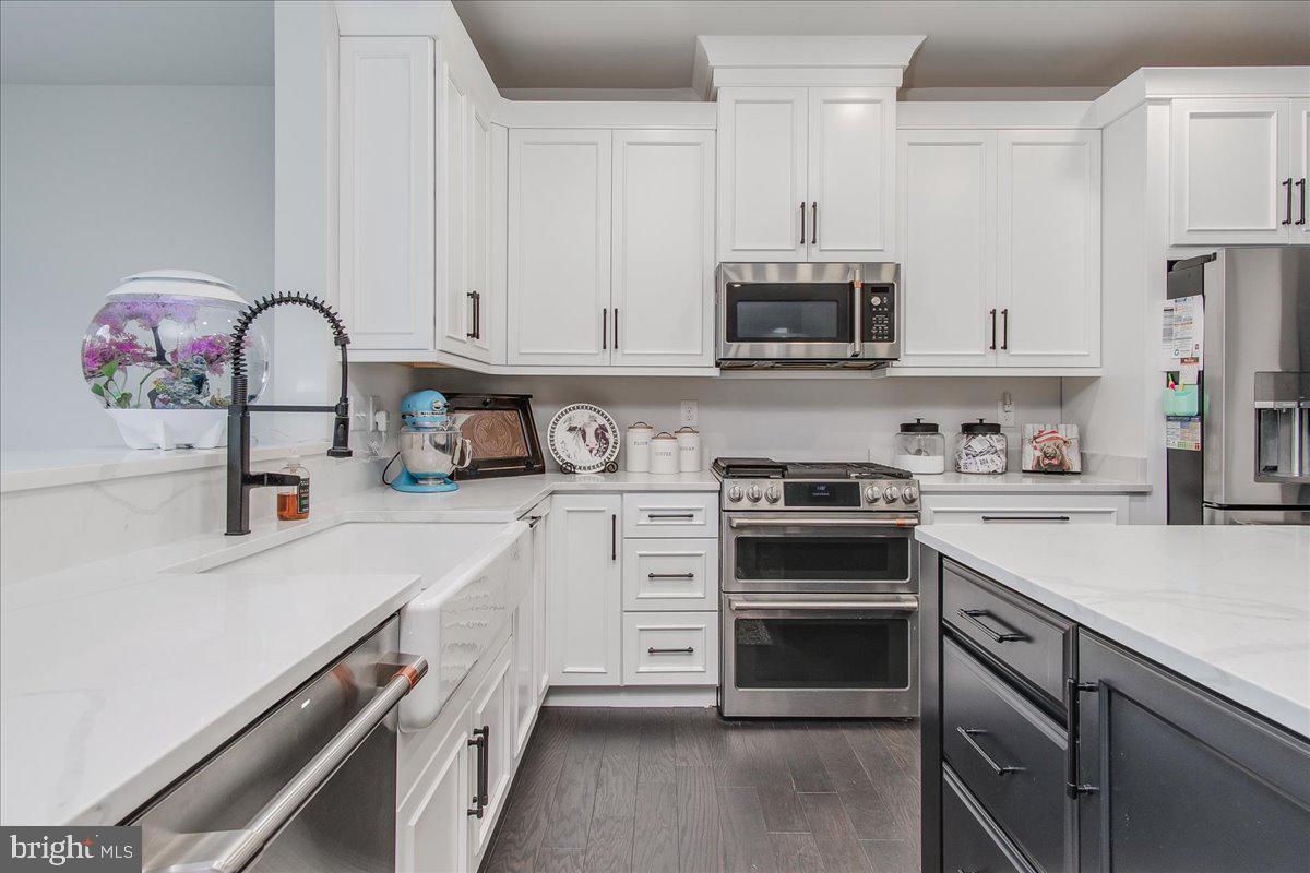 AMBERFIELD - Residential