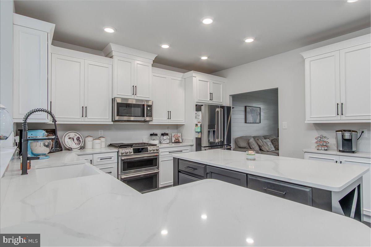 AMBERFIELD - Residential