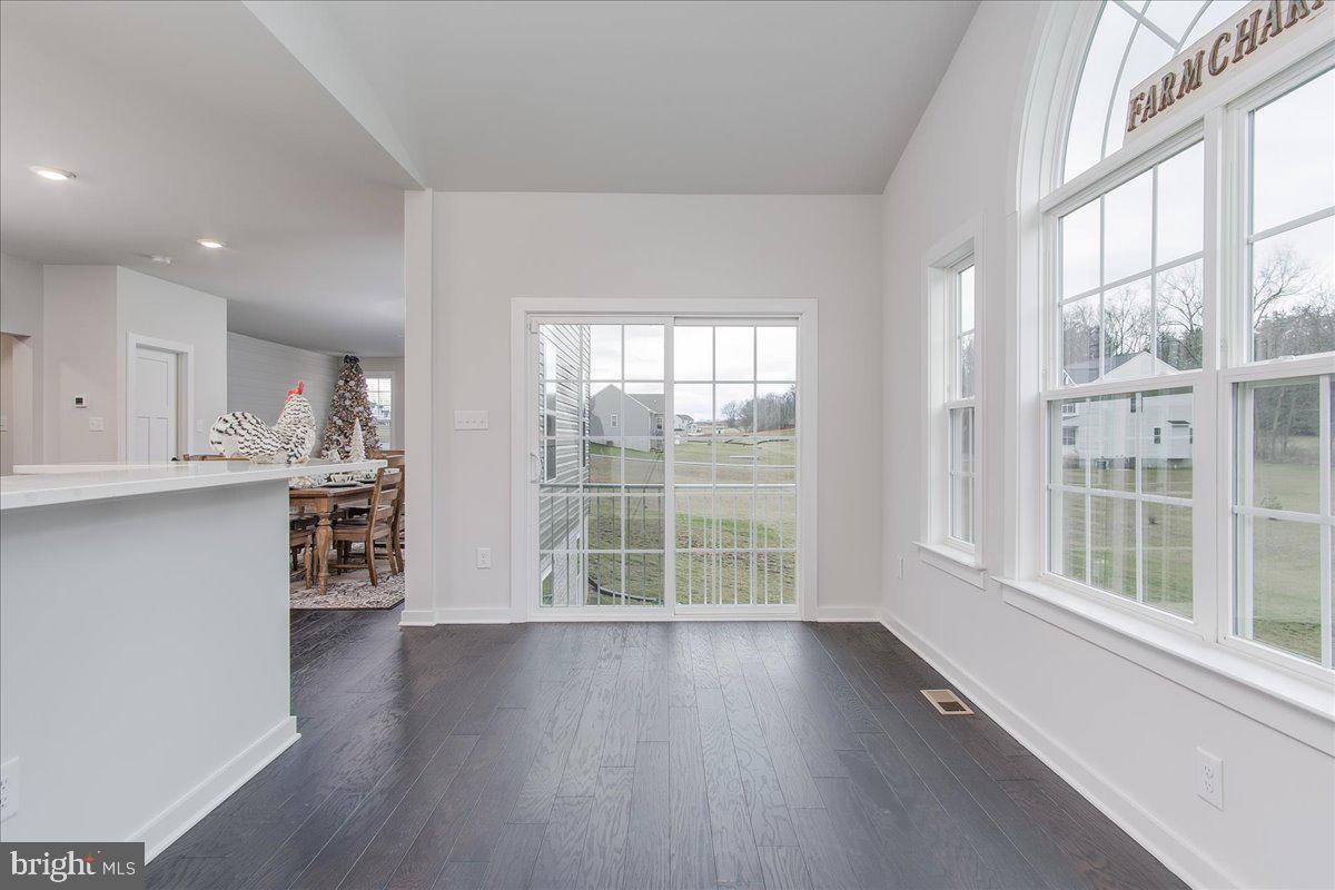 AMBERFIELD - Residential