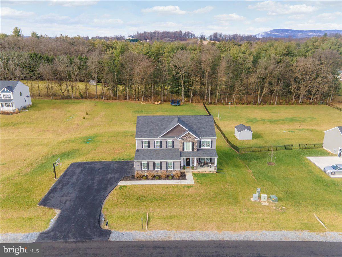 AMBERFIELD - Residential