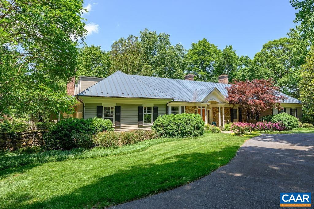 GARTH GATE - Residential